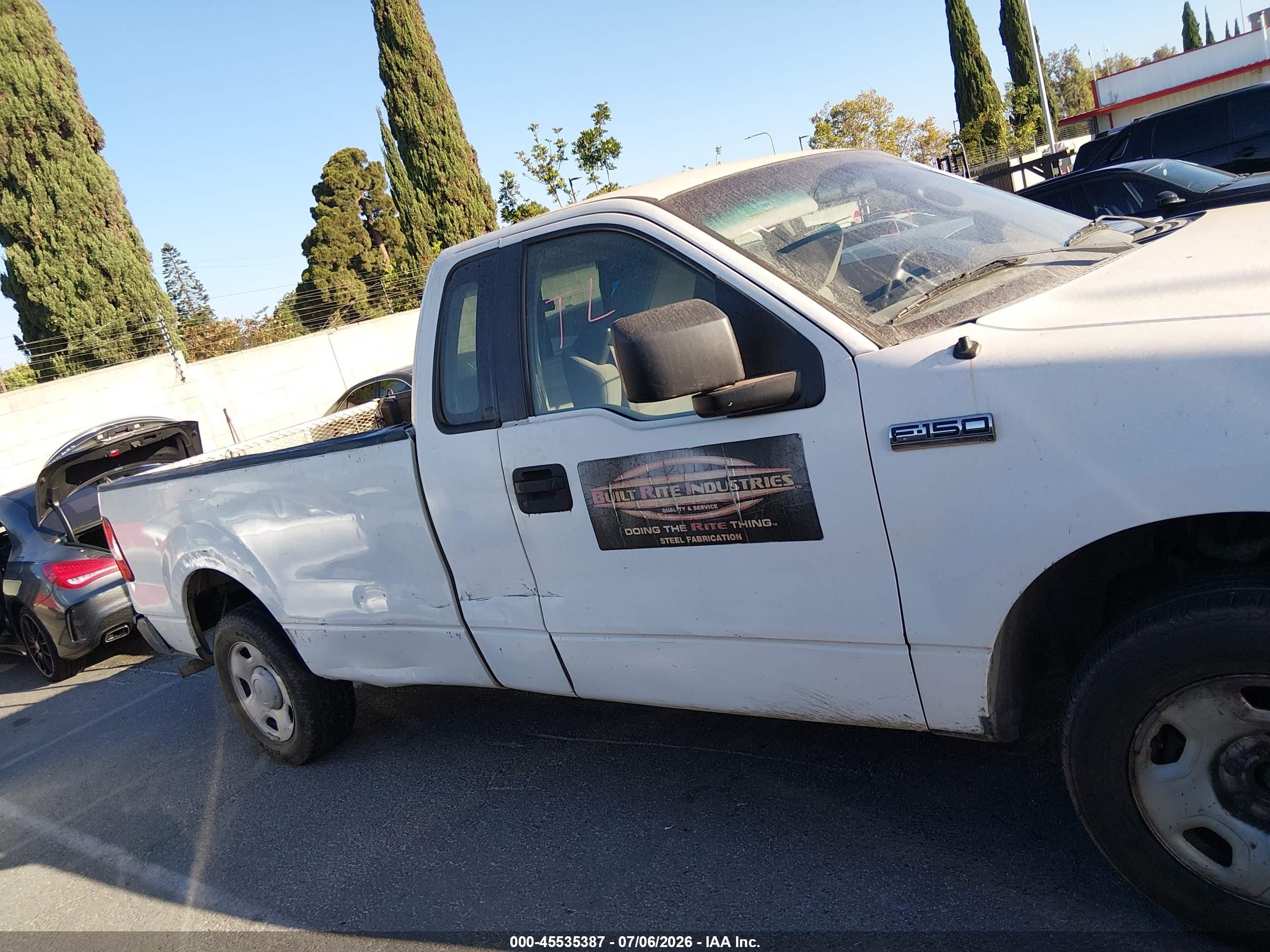 2007 Ford F-150 Stx/xl/xlt White vin: 1FTRF12207KC86070