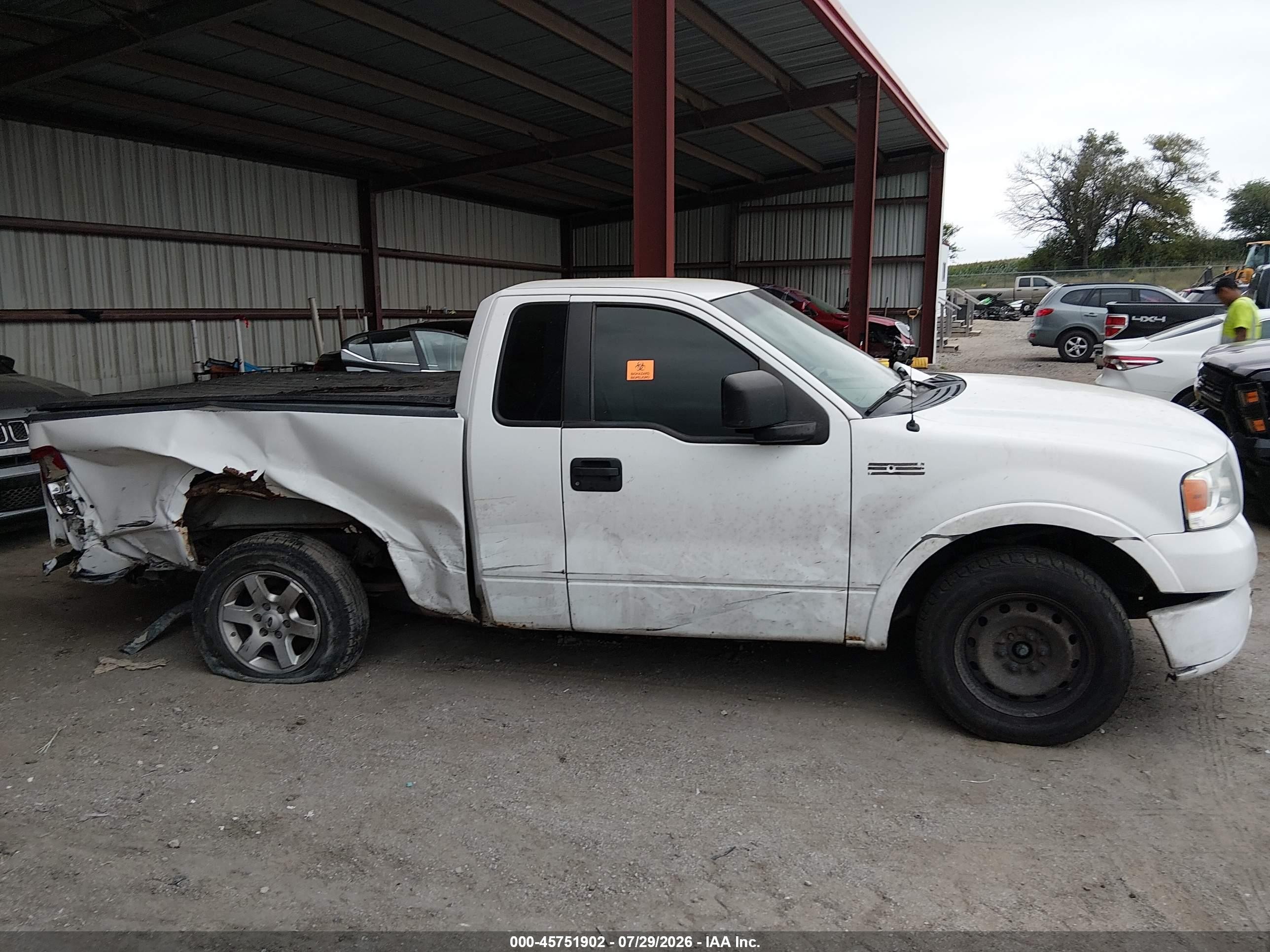 2007 Ford F-150 Stx/xl/xlt White vin: 1FTRF12207NA60383