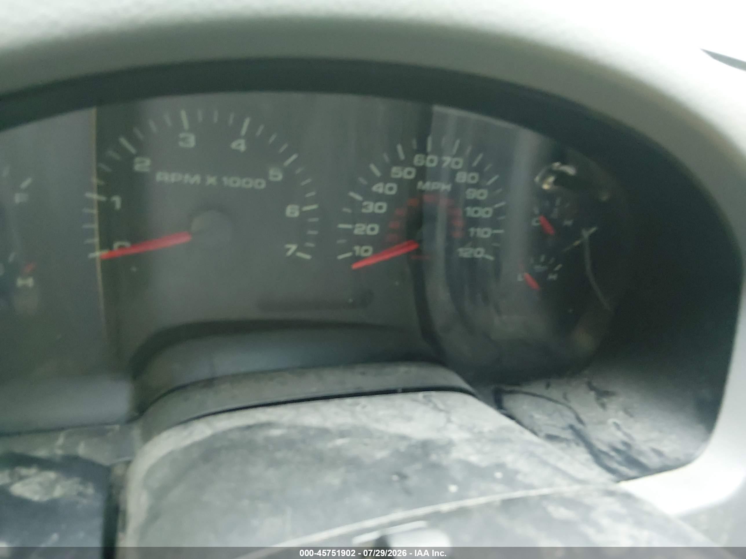 2007 Ford F-150 Stx/xl/xlt White vin: 1FTRF12207NA60383