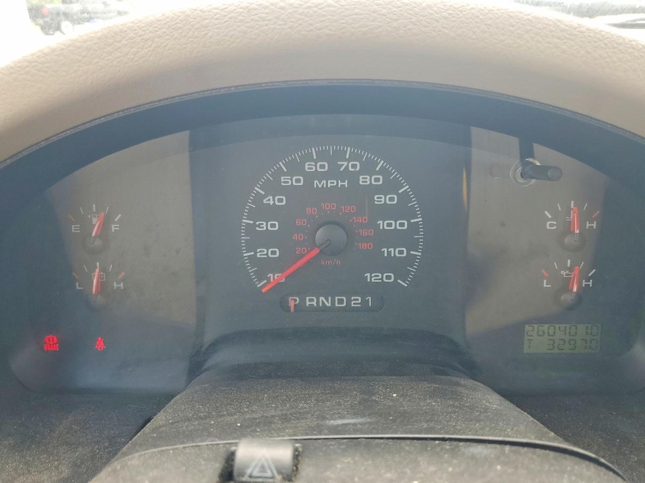 2008 Ford F150 Xl Белый vin: 1FTRF12208KB80638