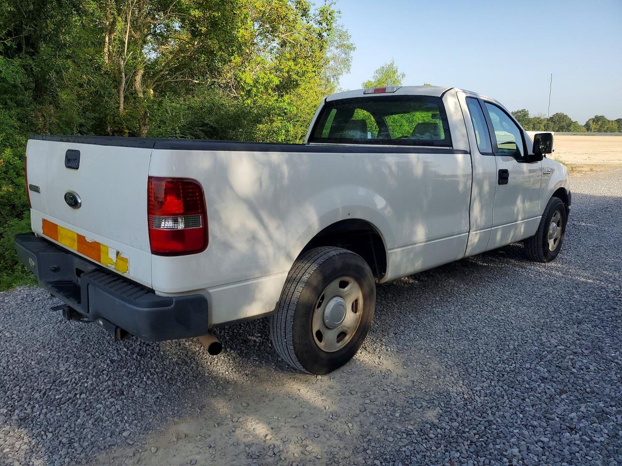 2008 Ford F150 Xl Белый vin: 1FTRF12208KB80638