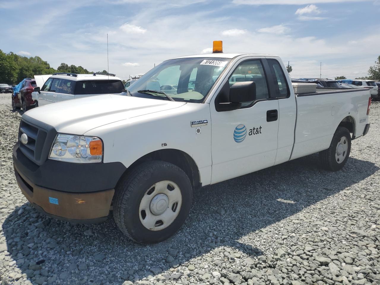 2008 Ford F150 White vin: 1FTRF12208KC88077 Damage: Left Front Fender, Chipped, 3