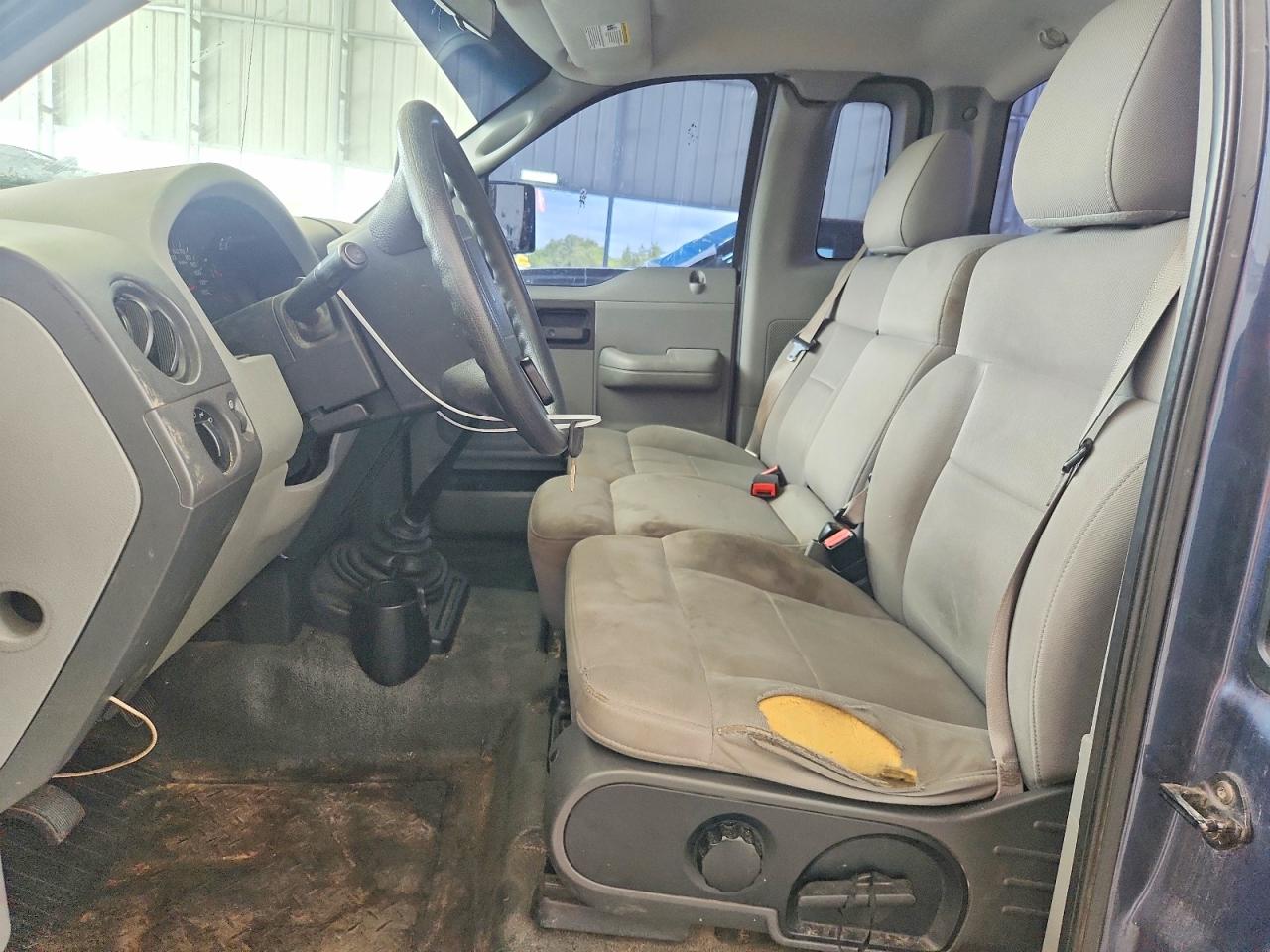 2005 Ford F150 Blue vin: 1FTRF12215NB28140