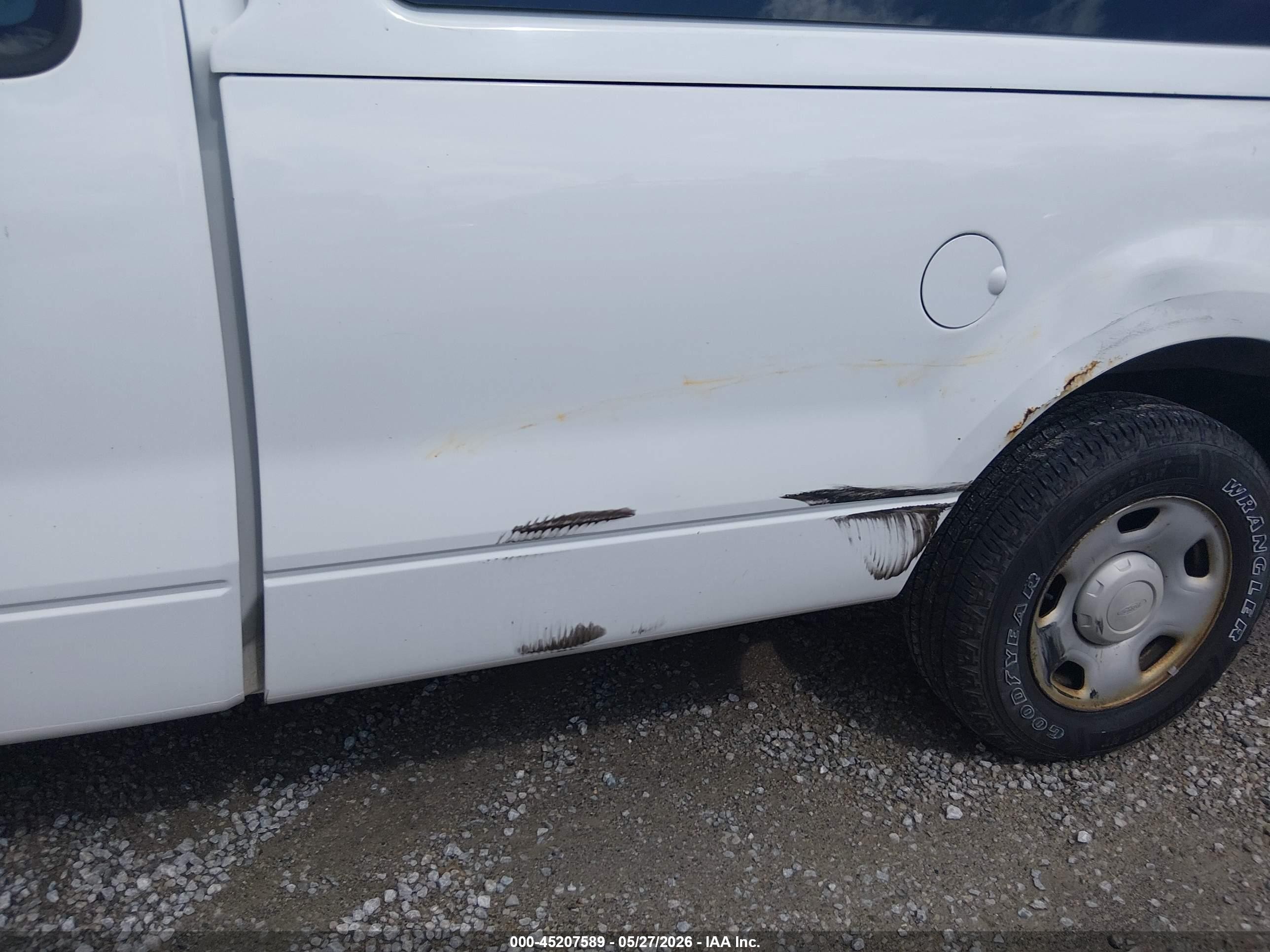 2006 Ford F-150 Stx/xl/xlt White vin: 1FTRF12216KB36919