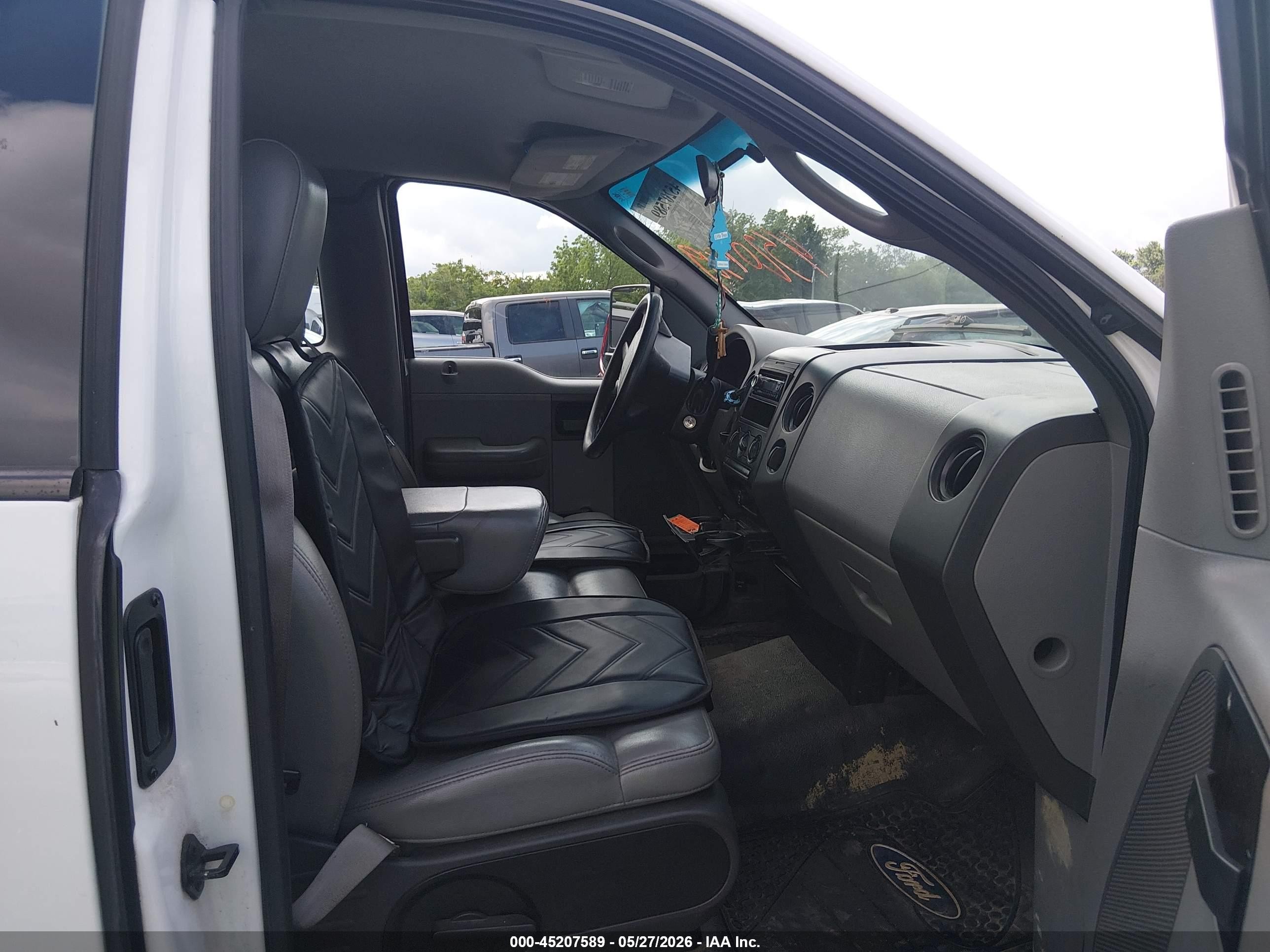 2006 Ford F-150 Stx/xl/xlt White vin: 1FTRF12216KB36919