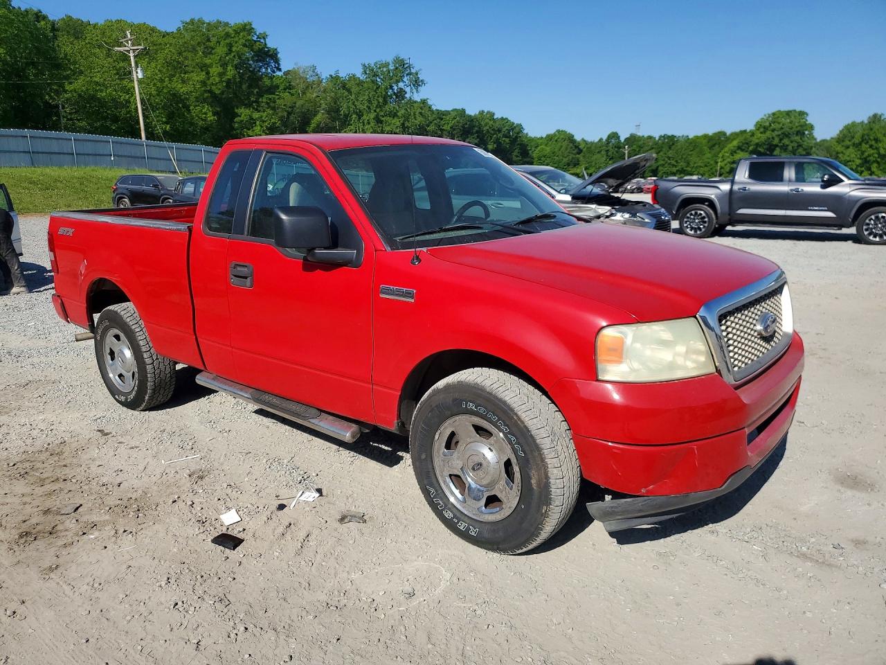 2006 Ford F150 Red vin: 1FTRF12216NB59910
