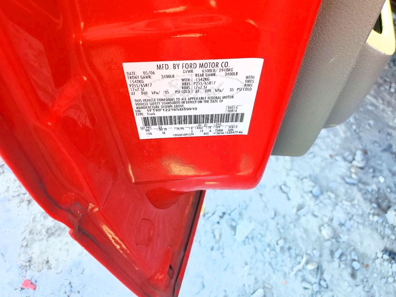 2006 Ford F150 Red vin: 1FTRF12216NB59910