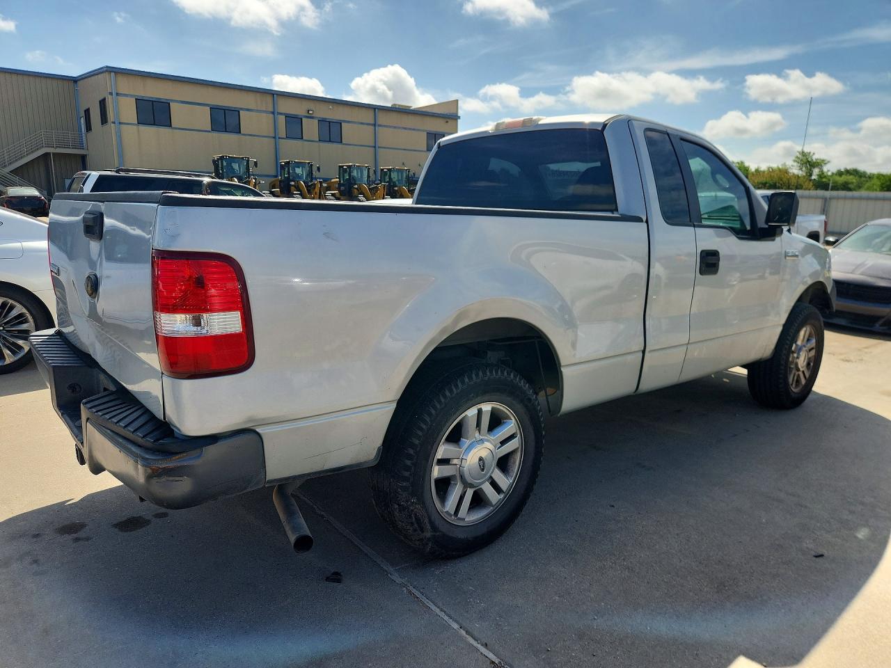 2006 Ford F150 Silver vin: 1FTRF12216NB88355