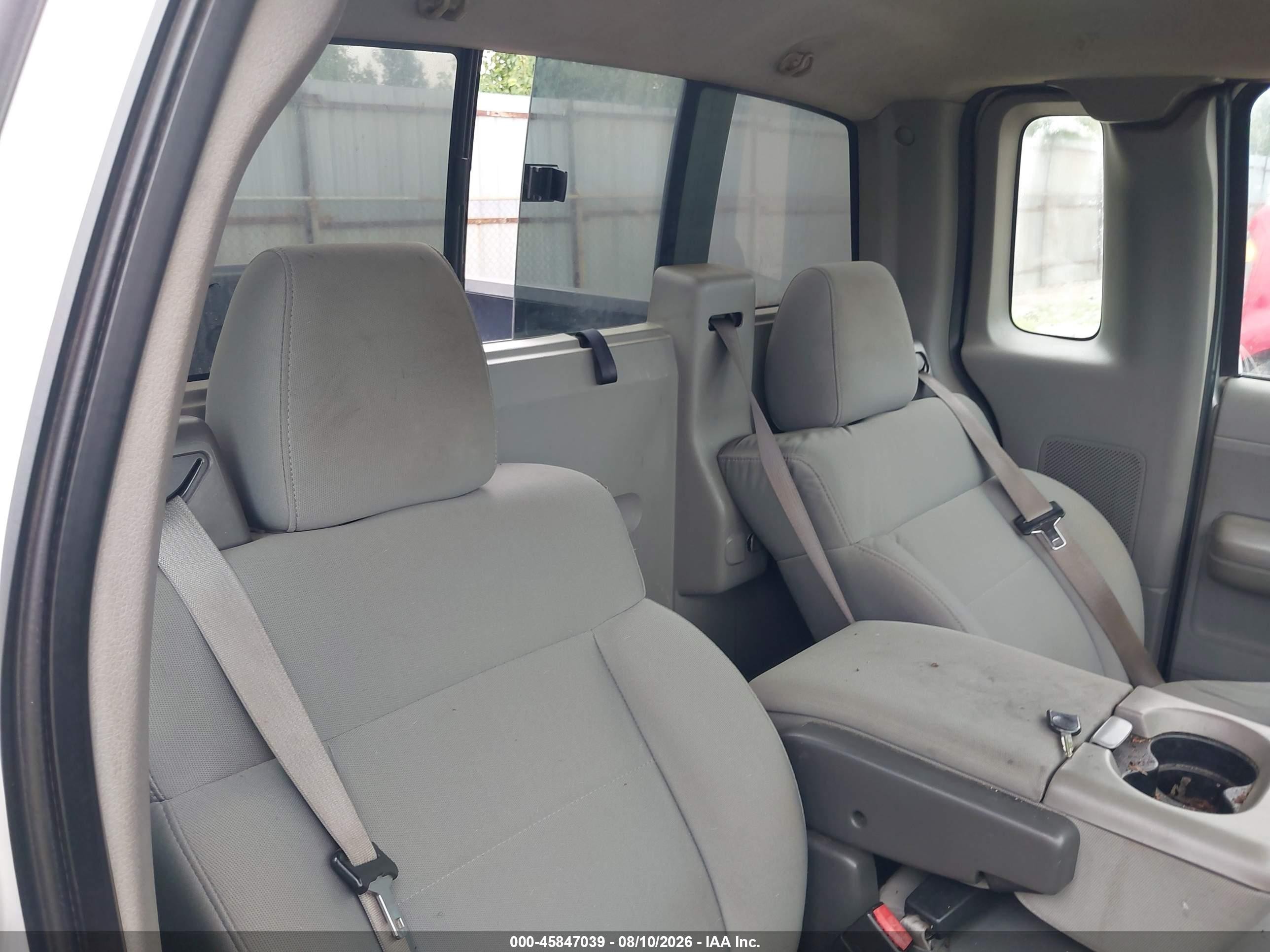 2007 Ford F-150 Stx/xl/xlt Silver vin: 1FTRF12217KB94076