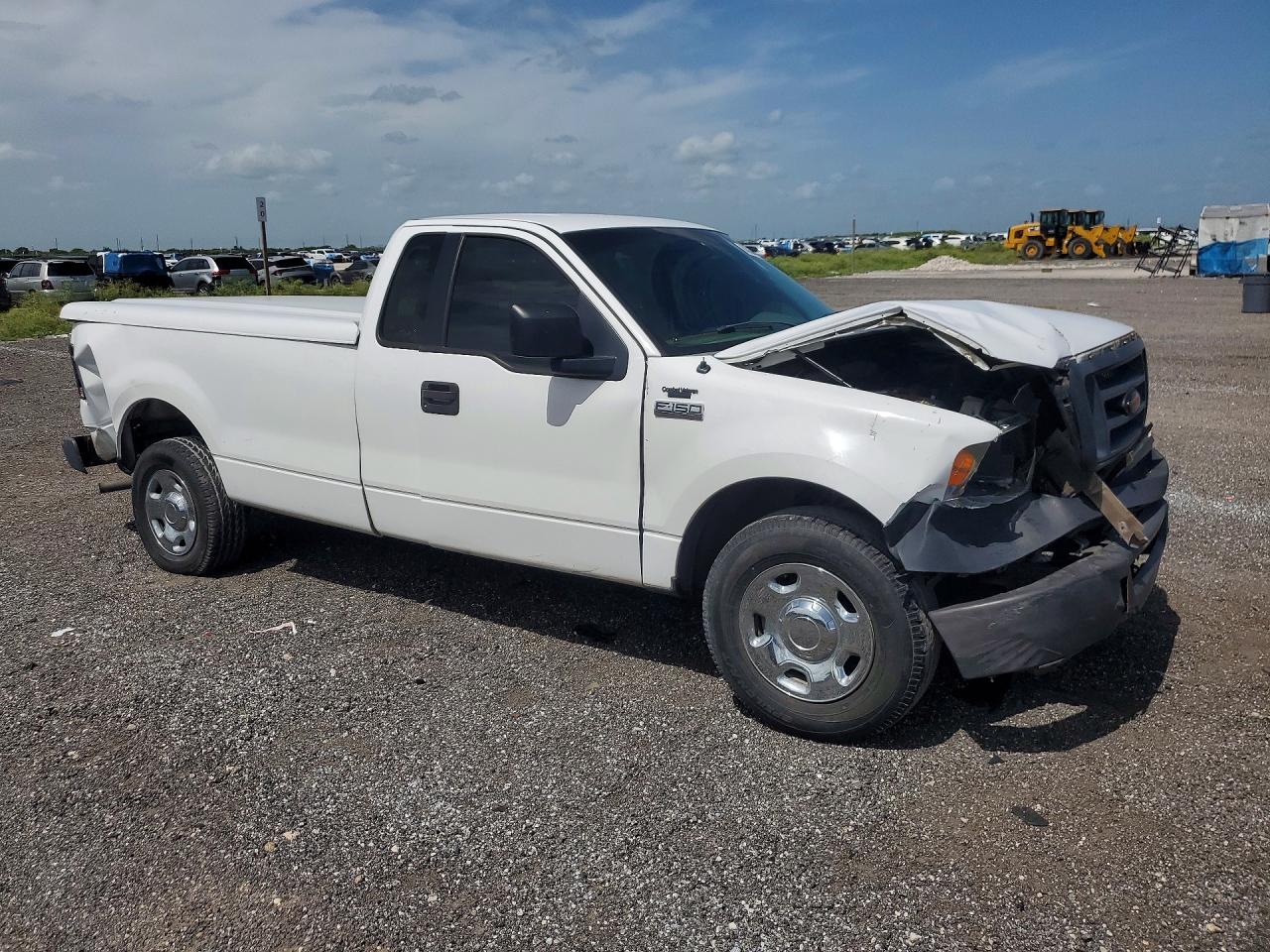 2006 Ford F150 White vin: 1FTRF12226NB85318