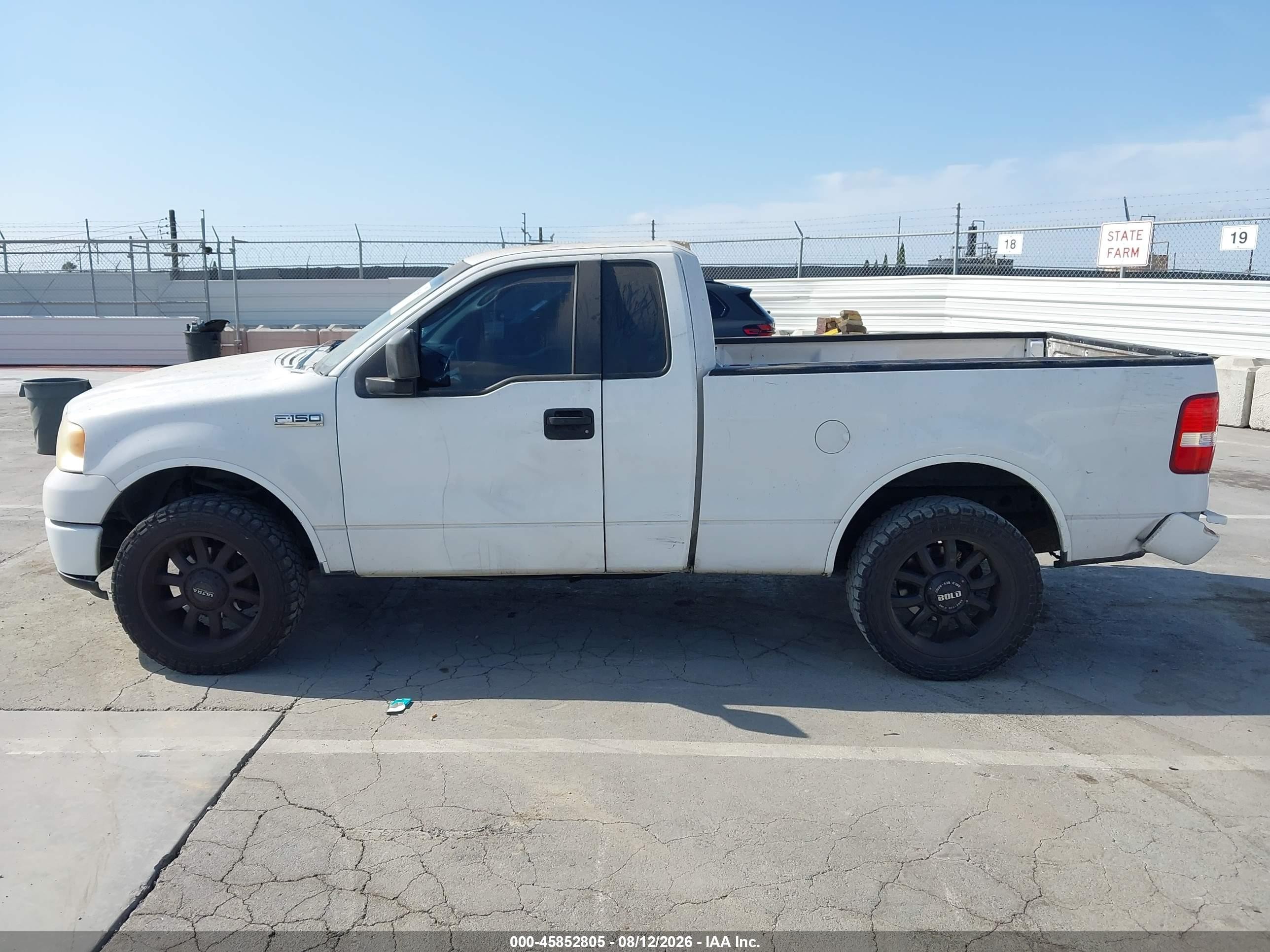 2007 Ford F-150 Stx/xl/xlt White vin: 1FTRF12227KC91089
