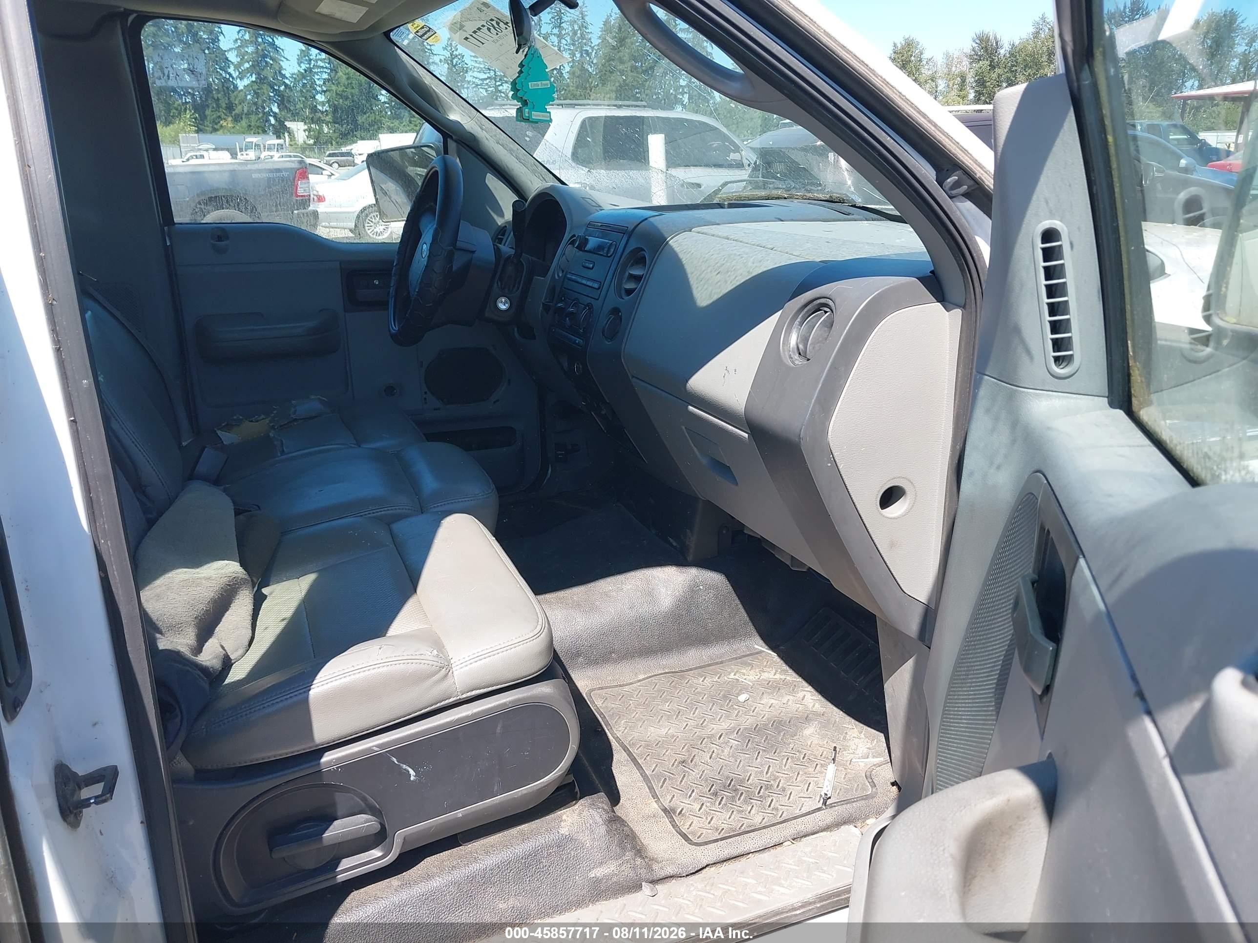 2007 Ford F-150 Stx/xl/xlt White vin: 1FTRF12227KD51324