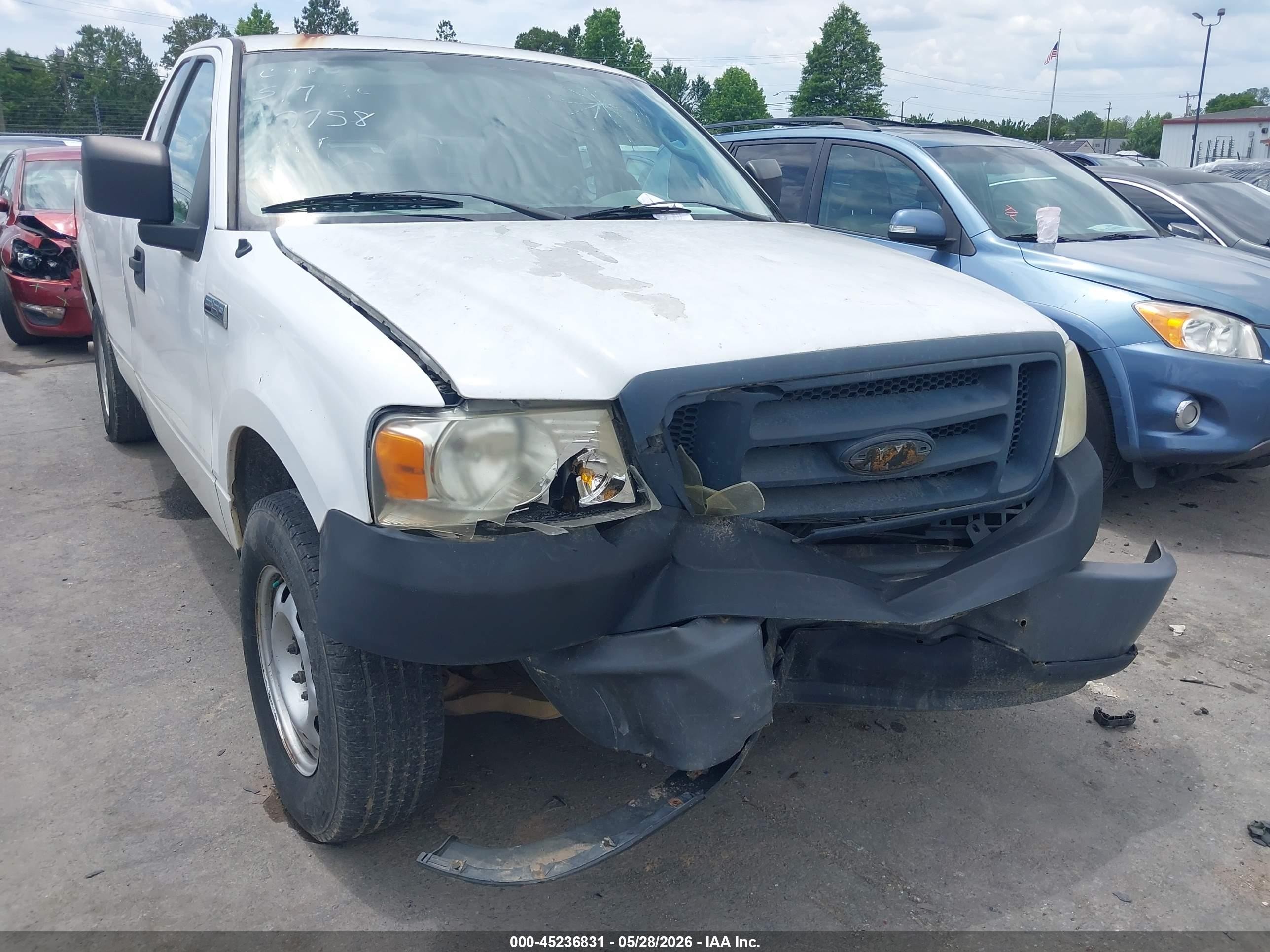 2007 Ford F-150 Stx/xl/xlt White vin: 1FTRF12227NA57758