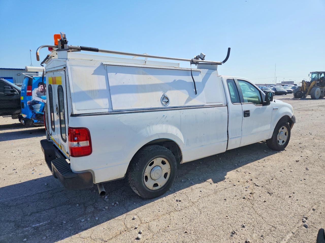 2008 Ford F150 White vin: 1FTRF12228KB69981