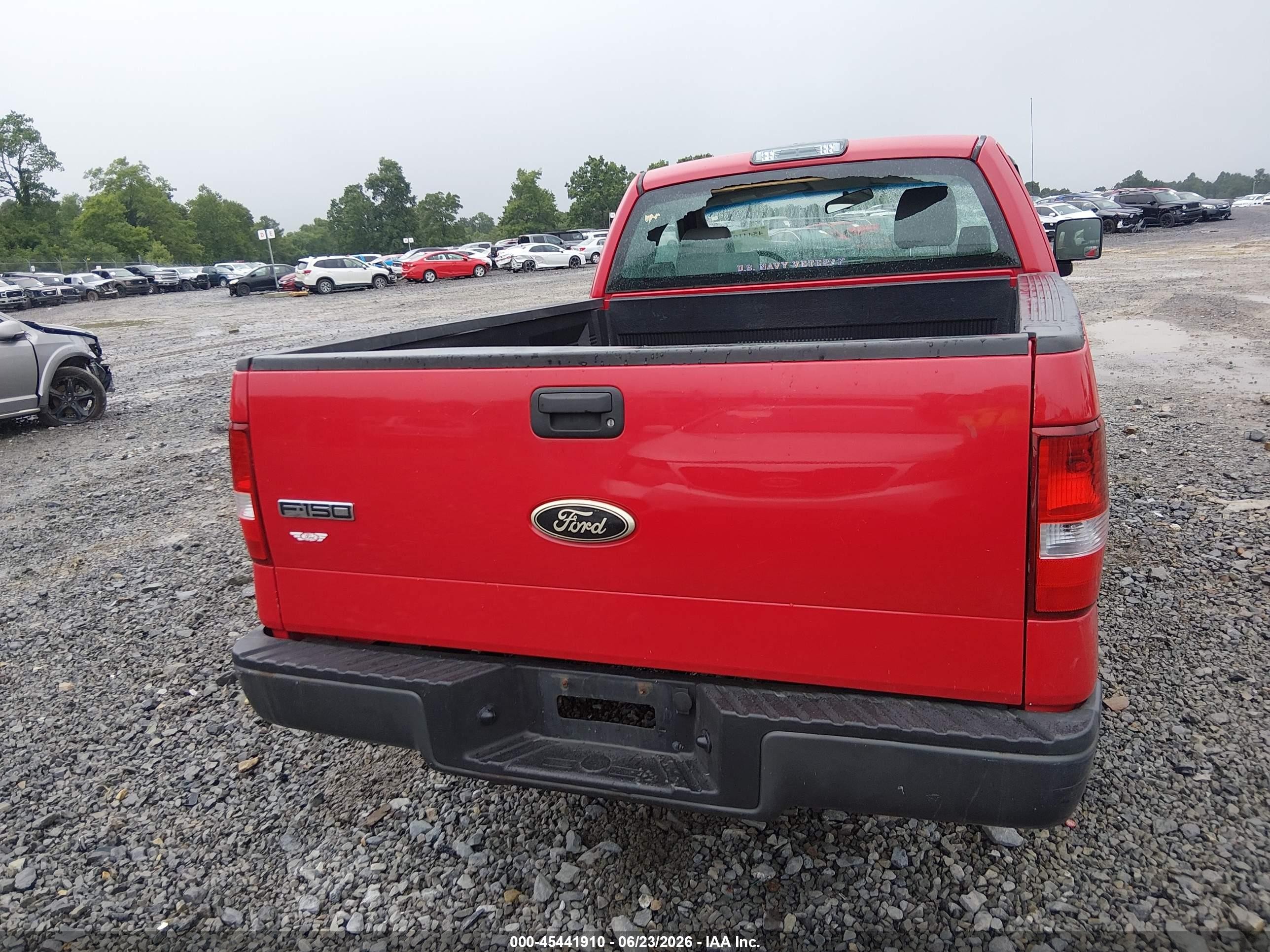 2008 Ford F-150 Stx/xl/xlt Красный vin: 1FTRF12228KD61126