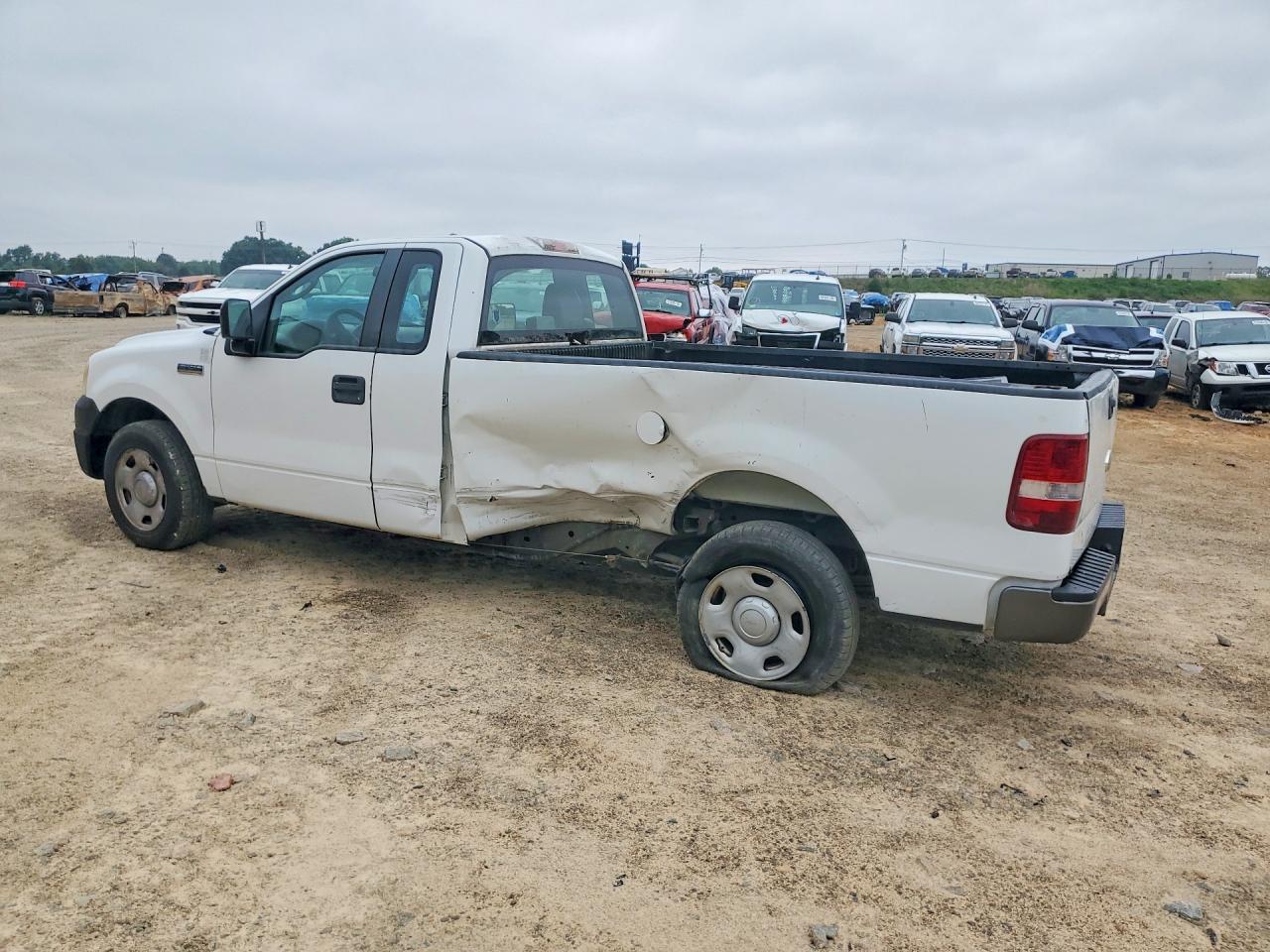 2008 Ford F150 Белый vin: 1FTRF12228KE16514