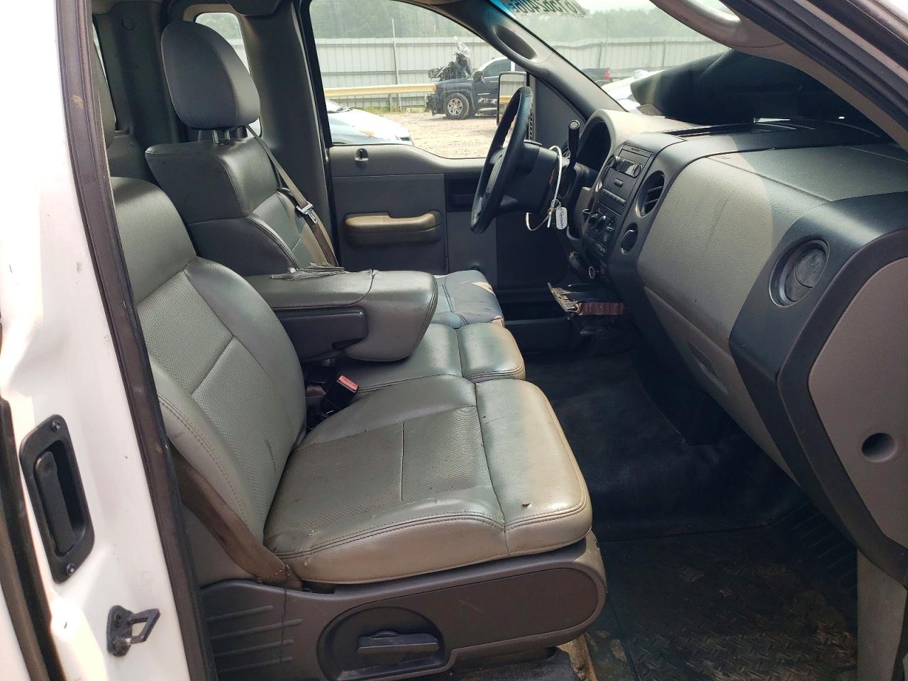 2008 Ford F150 Белый vin: 1FTRF12228KE16514