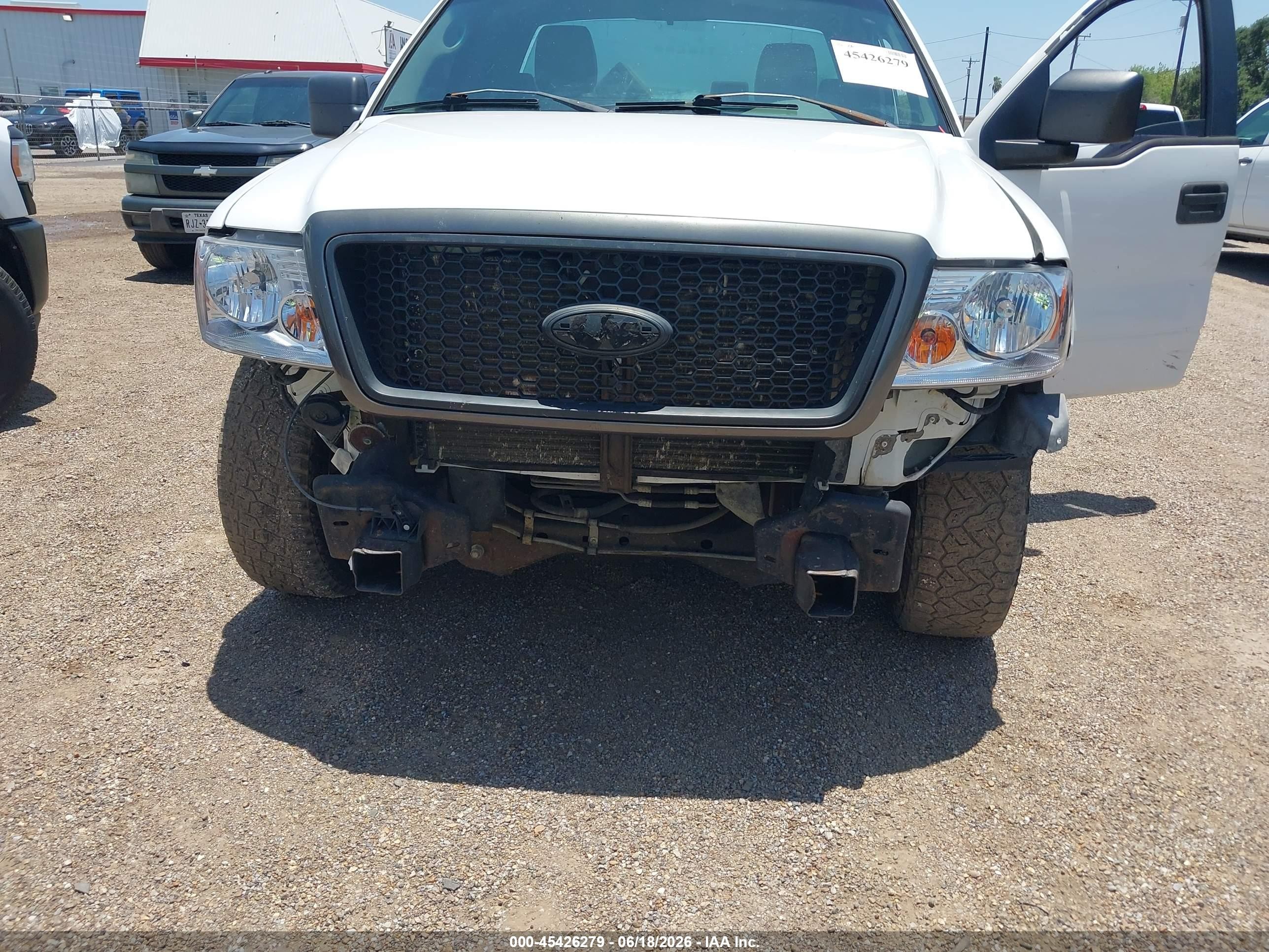 2005 Ford F-150 Stx/xl/xlt White vin: 1FTRF12235NC02898