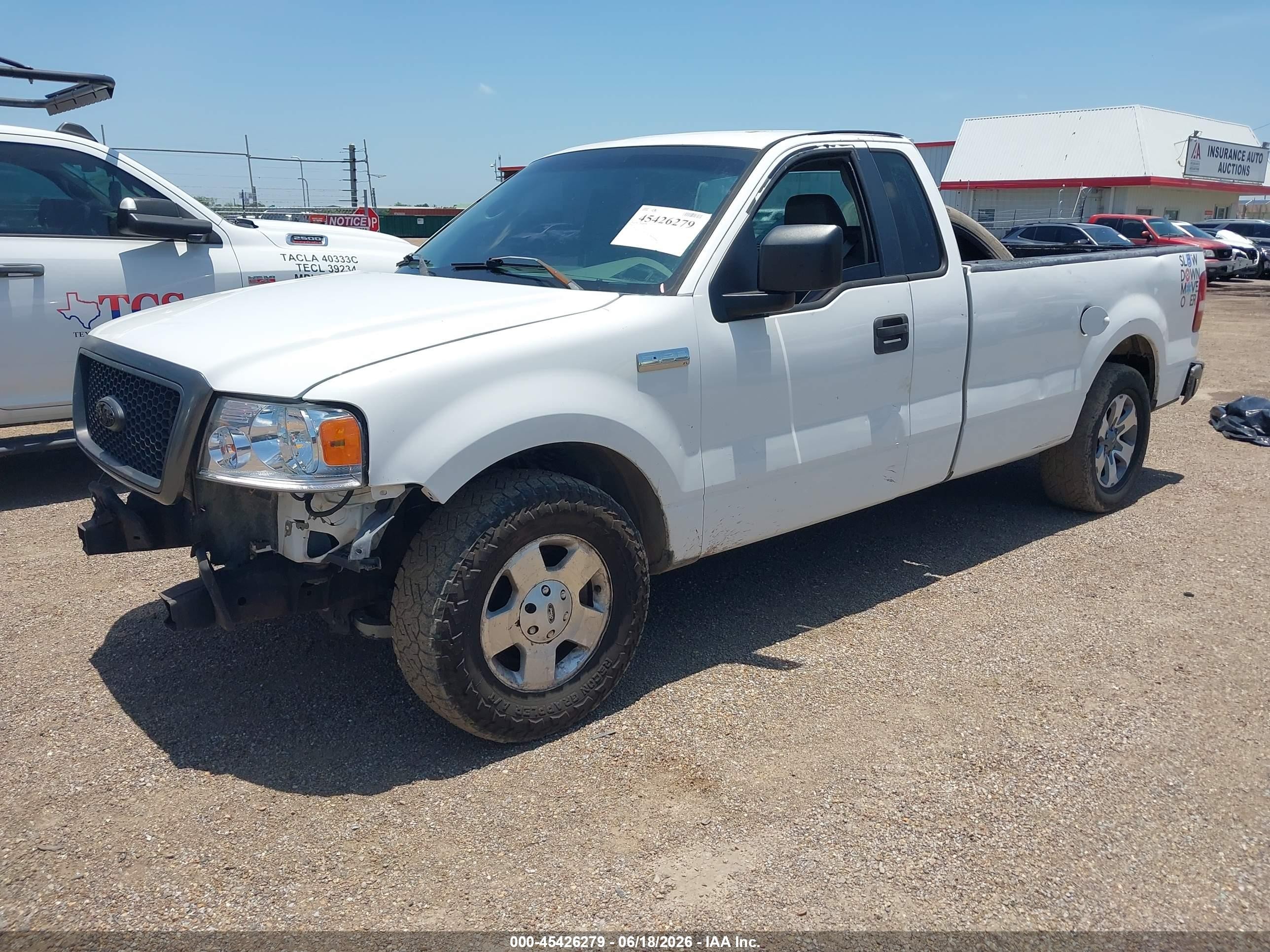 2005 Ford F-150 Stx/xl/xlt White vin: 1FTRF12235NC02898