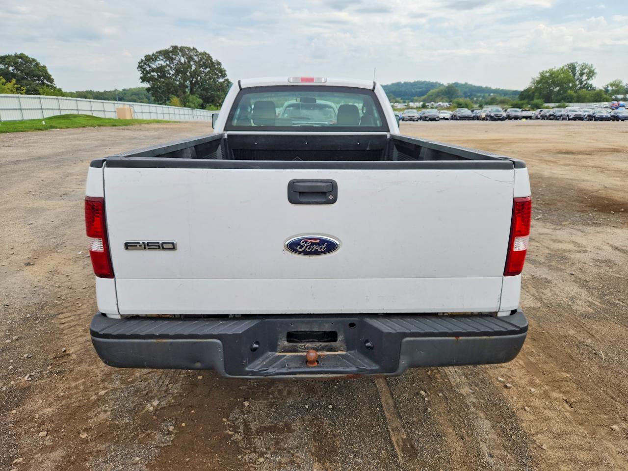 2007 Ford F150 Pickup Белый vin: 1FTRF12237NA16278