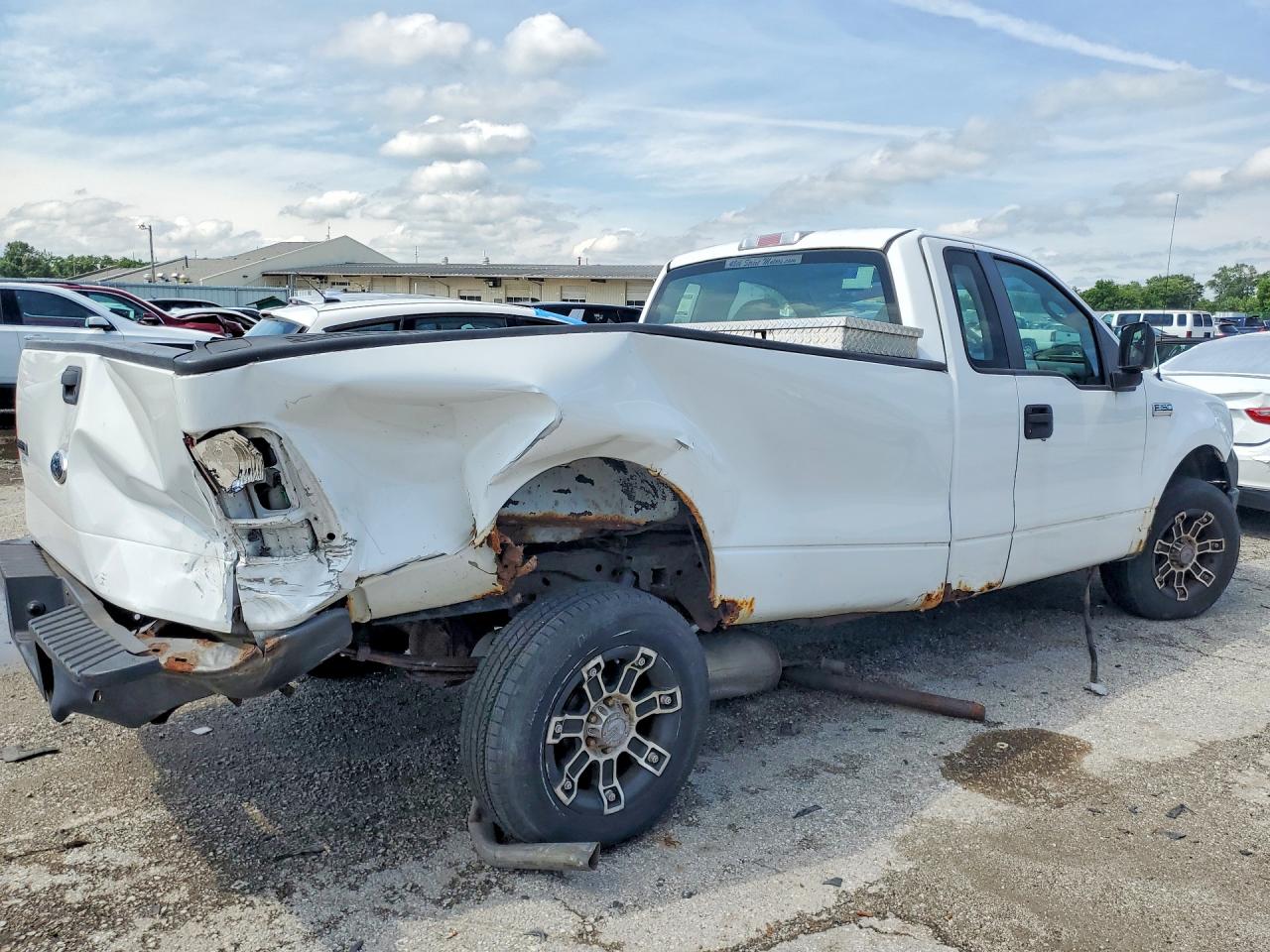 2007 Ford F150 White vin: 1FTRF12237NA25112