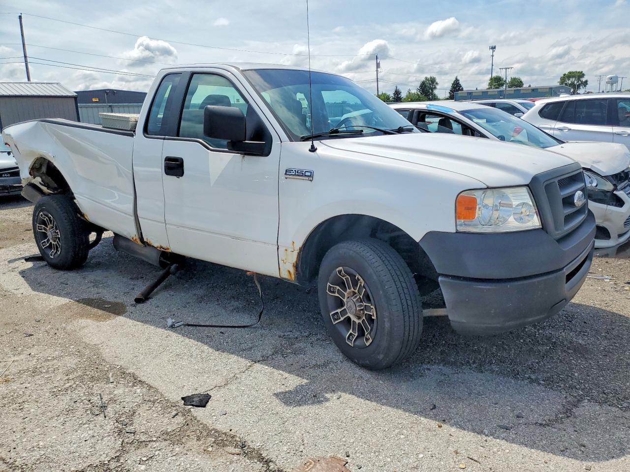 2007 Ford F150 White vin: 1FTRF12237NA25112