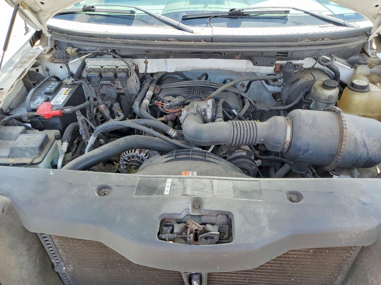 2007 Ford F150 White vin: 1FTRF12237NA25112
