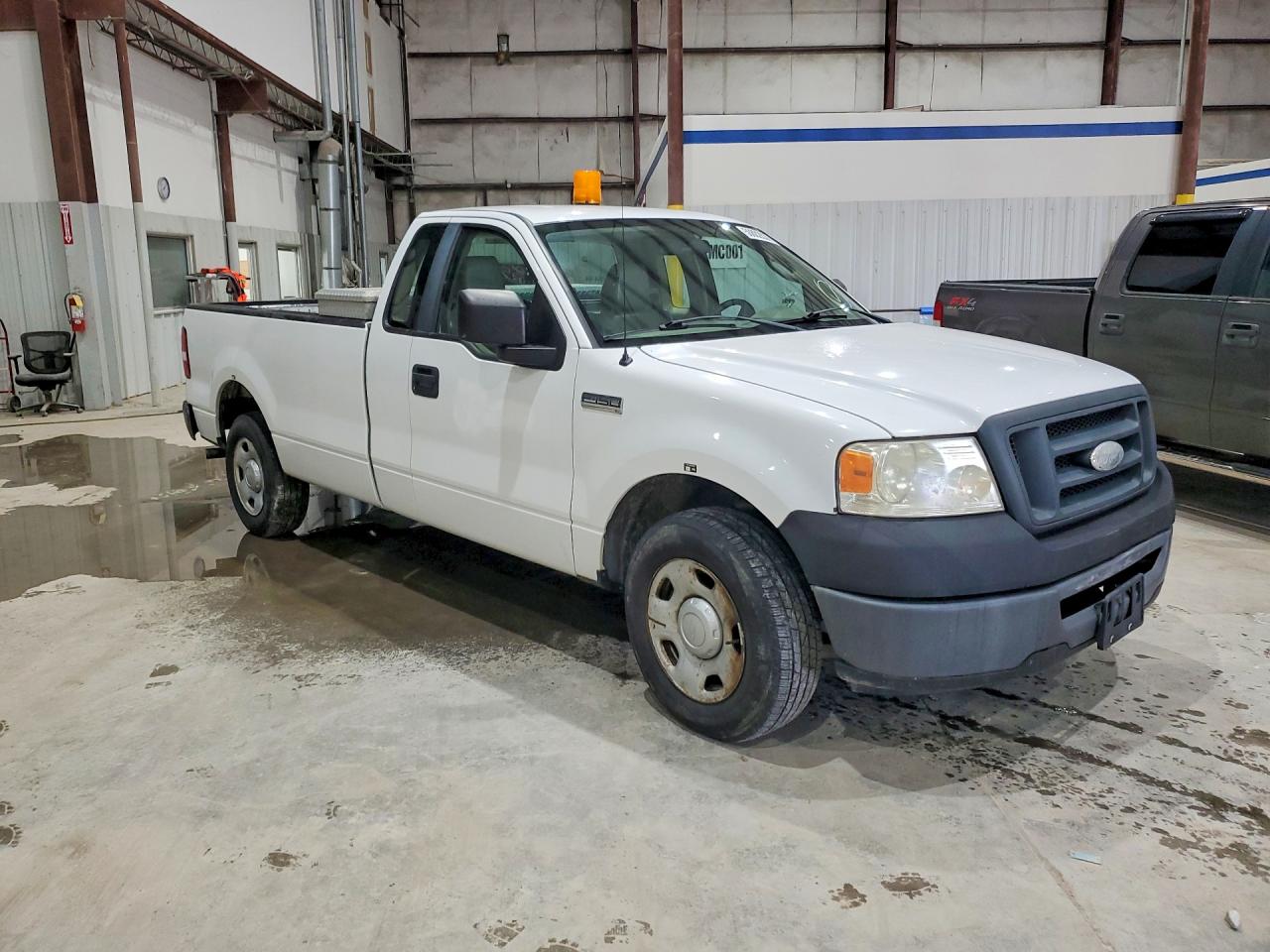2008 Ford F150 White vin: 1FTRF12238KB62988