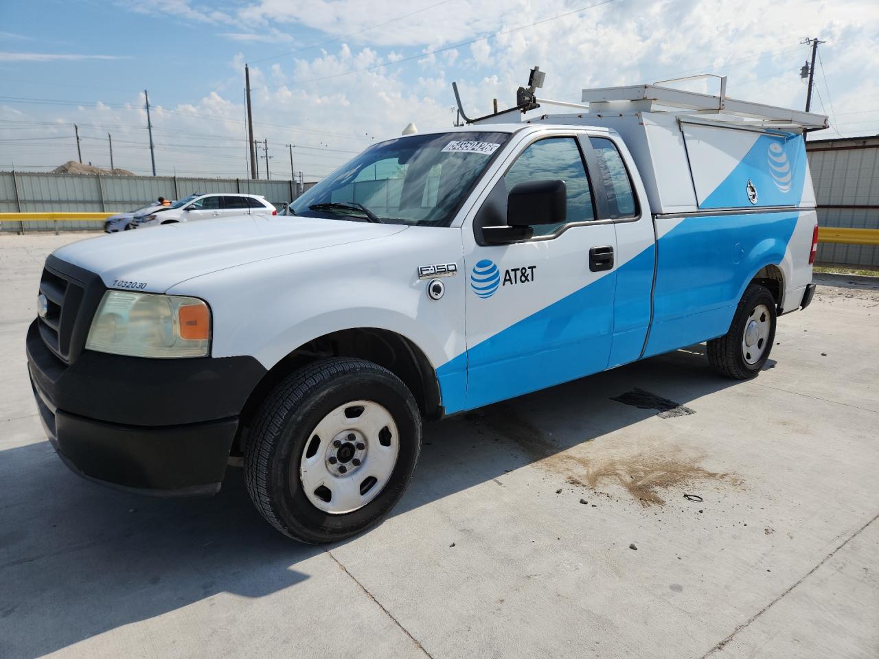 2008 Ford F150 White vin: 1FTRF12238KB70024 Damage: Left Front Door, Multiple Dents/Paint Damage, 3