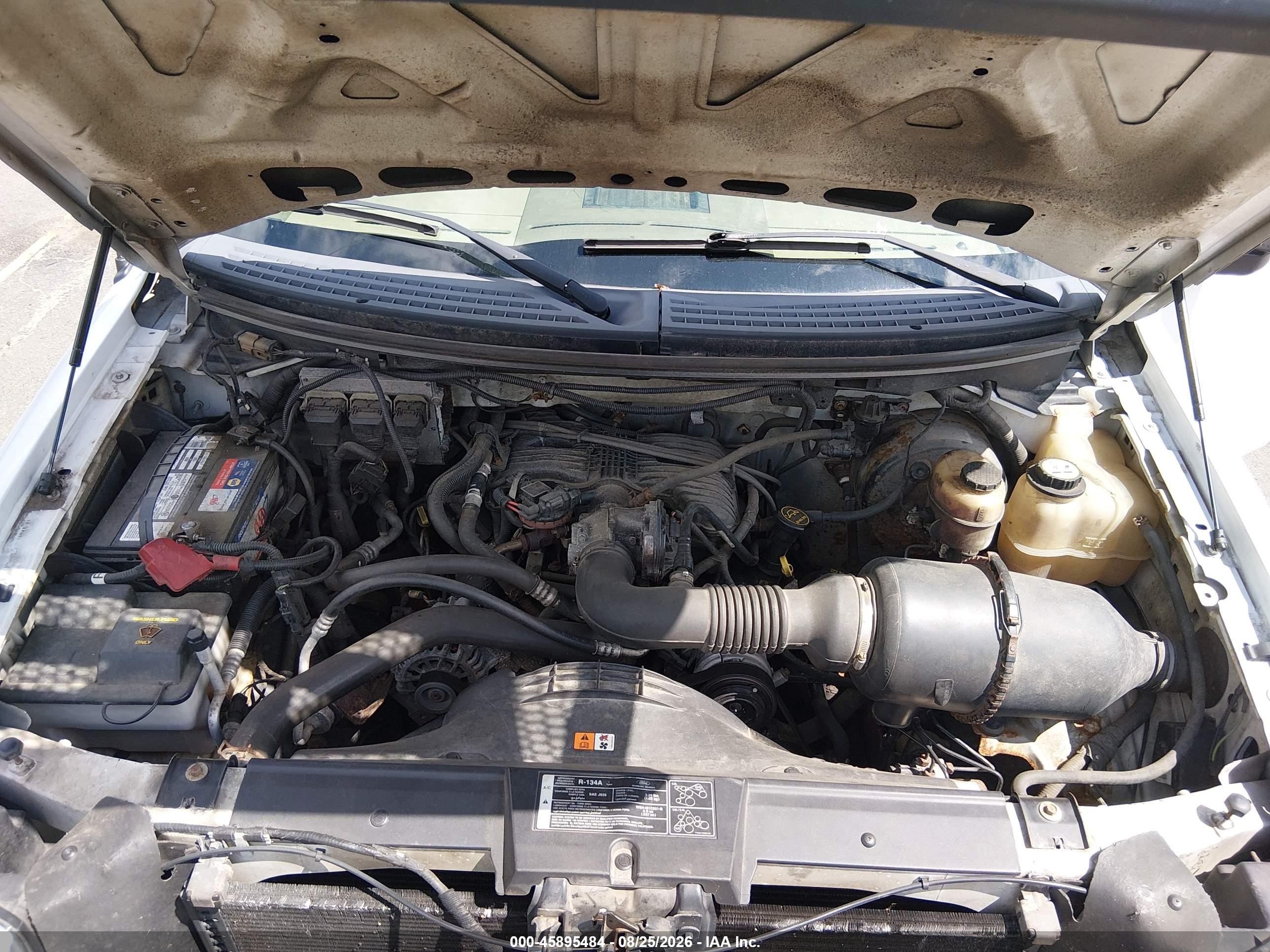 2008 Ford F-150 Stx/xl/xlt Белый vin: 1FTRF12238KB70380