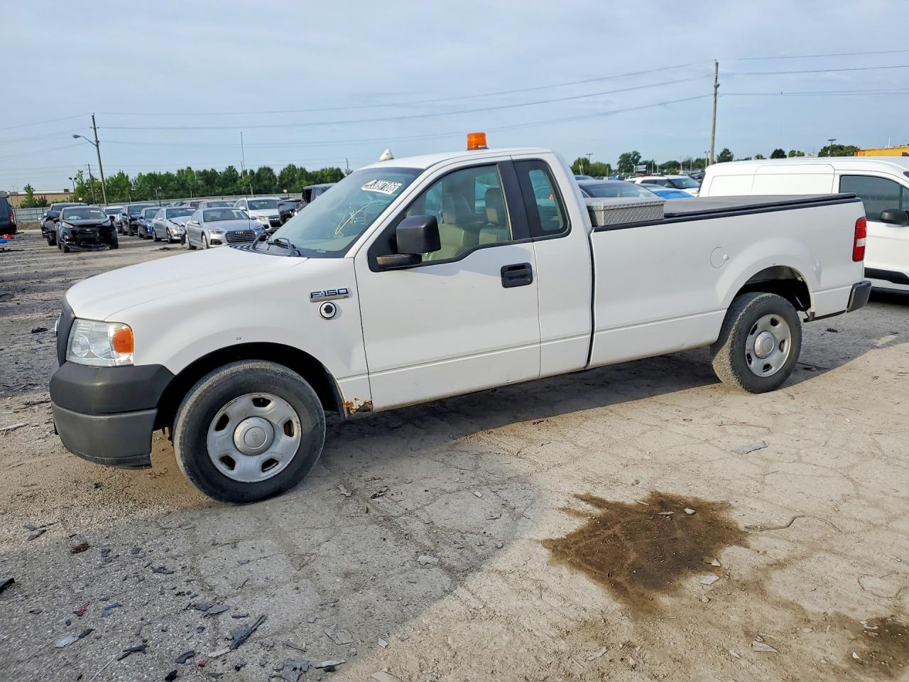 2008 Ford F150 Белый vin: 1FTRF12238KC27872