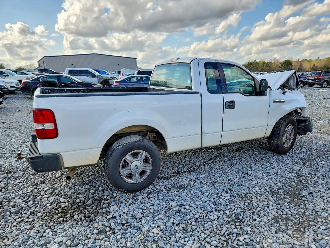 2005 Ford F150 White vin: 1FTRF12245NB31016