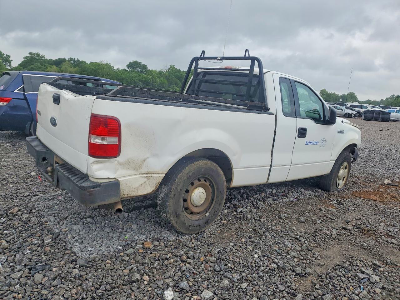 2005 Ford F150 White vin: 1FTRF12245NB87599