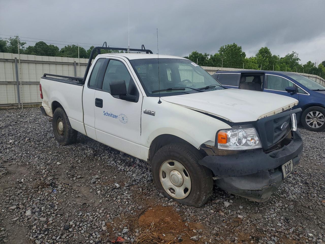 2005 Ford F150 White vin: 1FTRF12245NB87599