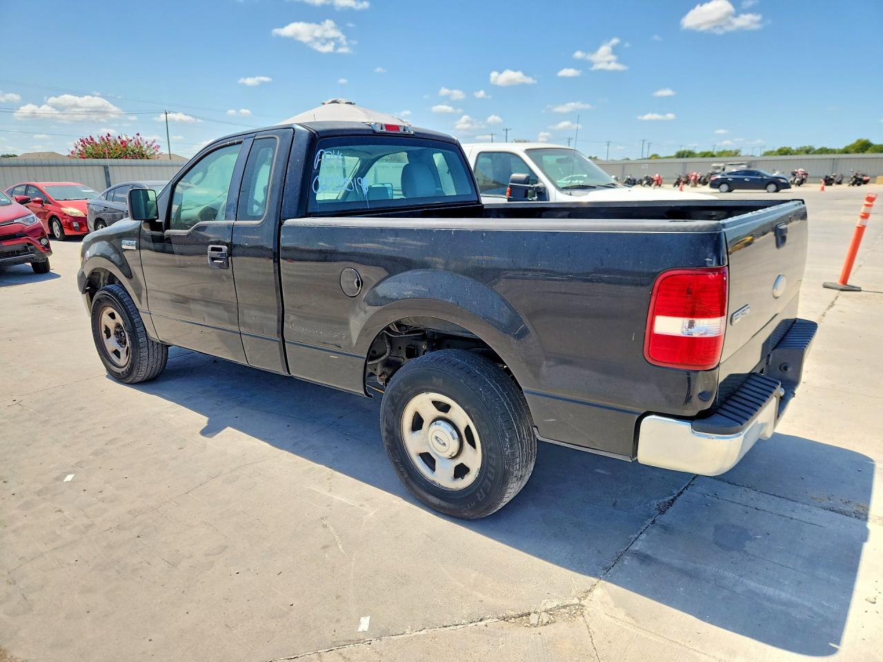 2006 Ford F150 Black vin: 1FTRF12246NA09225