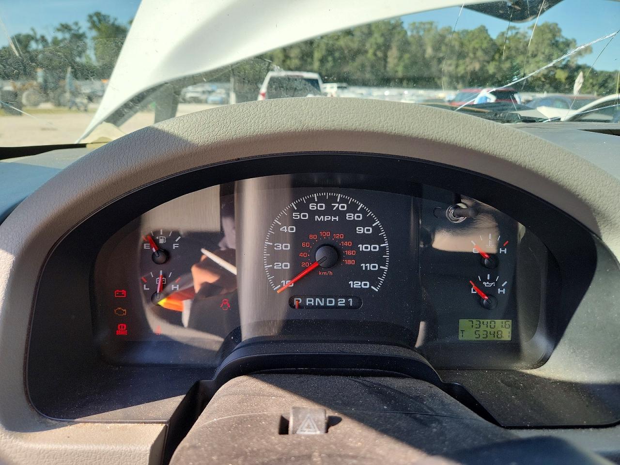 2006 Ford F150 White vin: 1FTRF12246NA80733