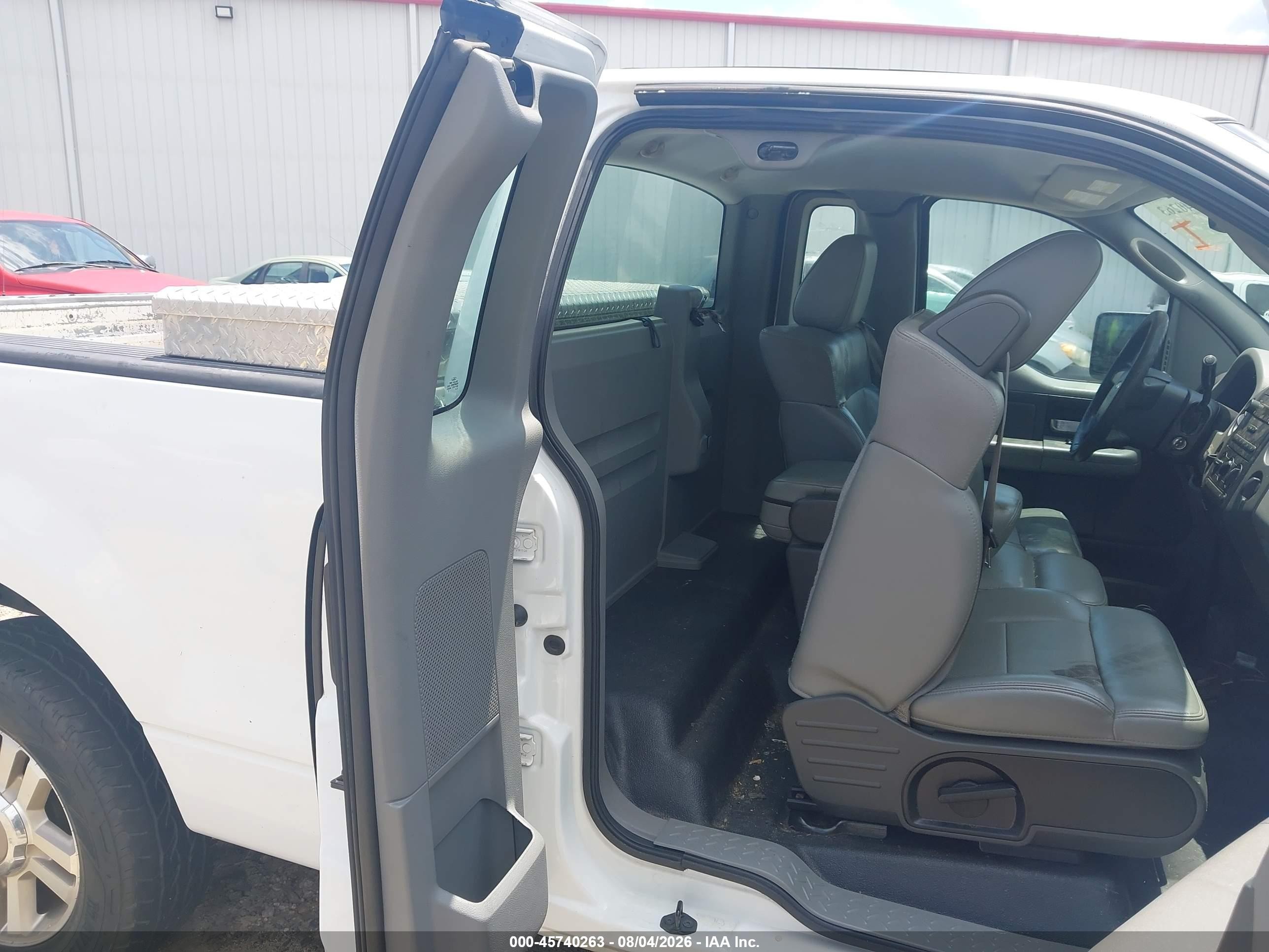 2006 Ford F-150 Stx/xl/xlt White vin: 1FTRF12246NB06036