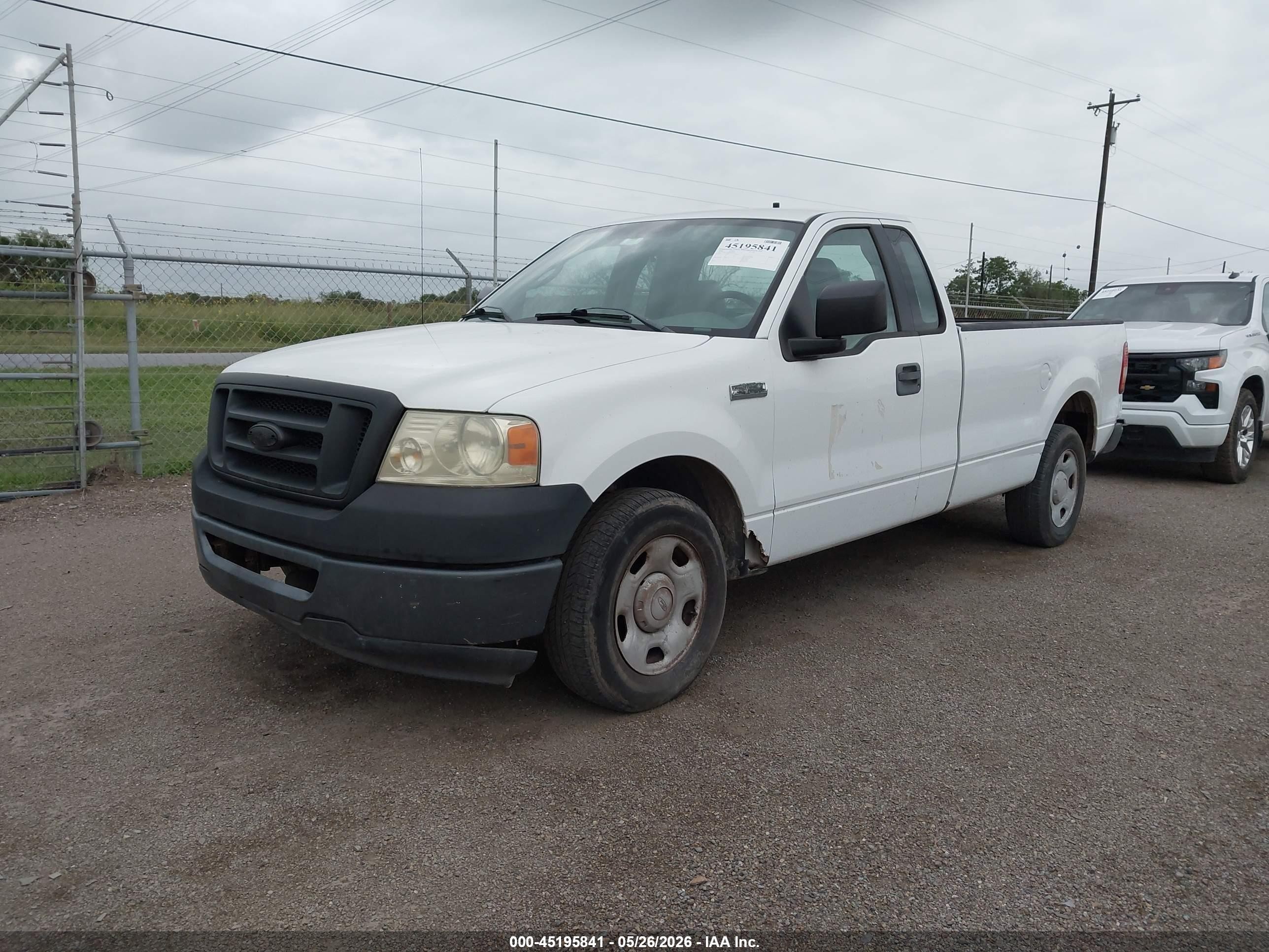 2006 Ford F-150 Stx/xl/xlt White vin: 1FTRF12246NB66849