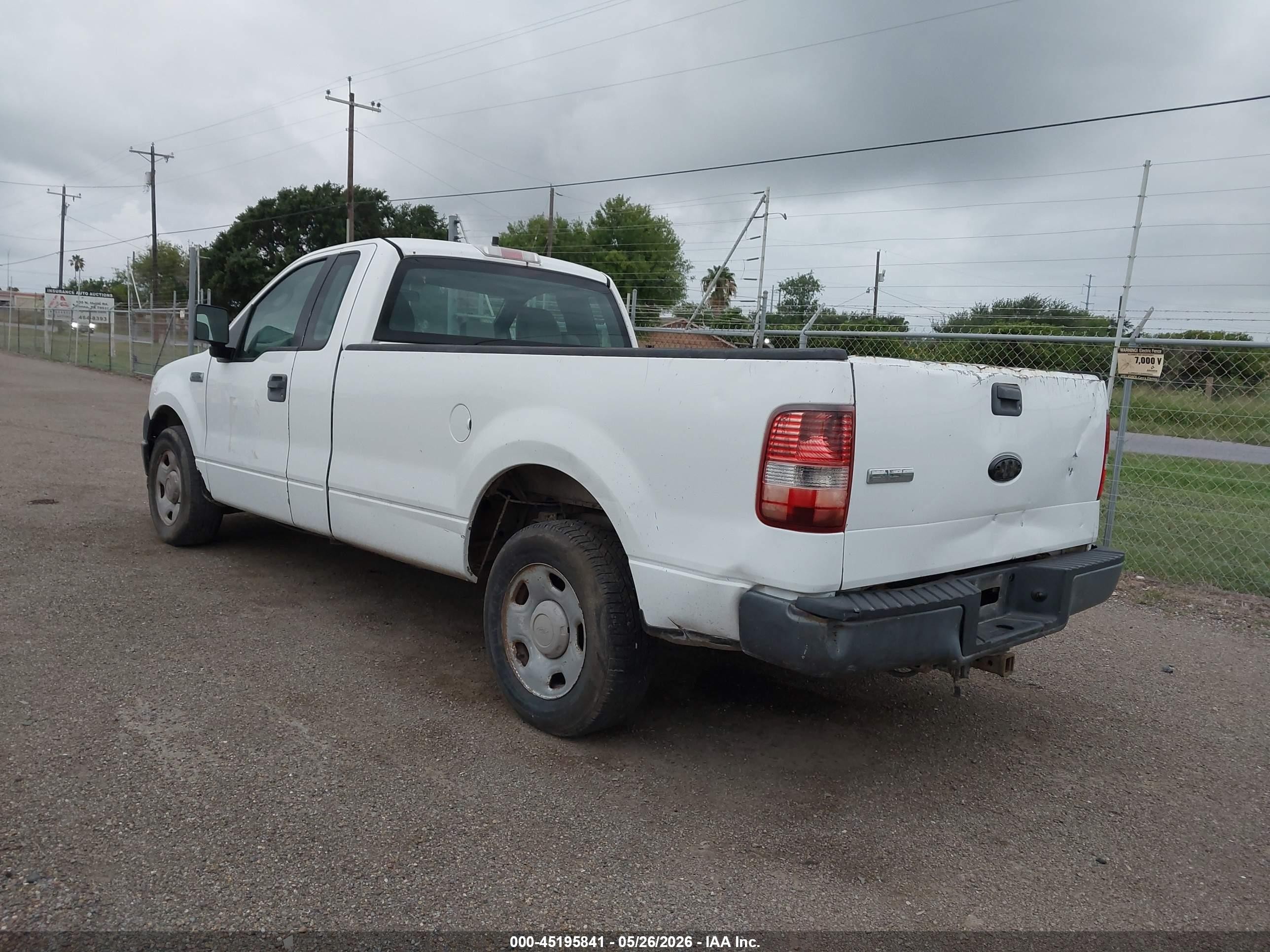 2006 Ford F-150 Stx/xl/xlt White vin: 1FTRF12246NB66849
