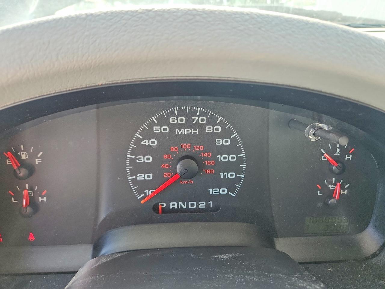 2006 Ford F150 Brown vin: 1FTRF12246NB67936