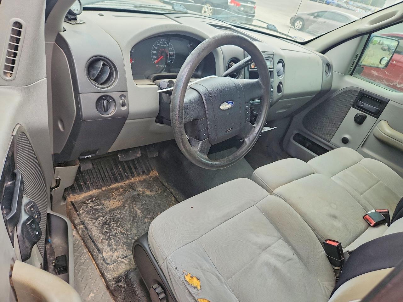 2007 Ford F150 Черный vin: 1FTRF12247KD51714