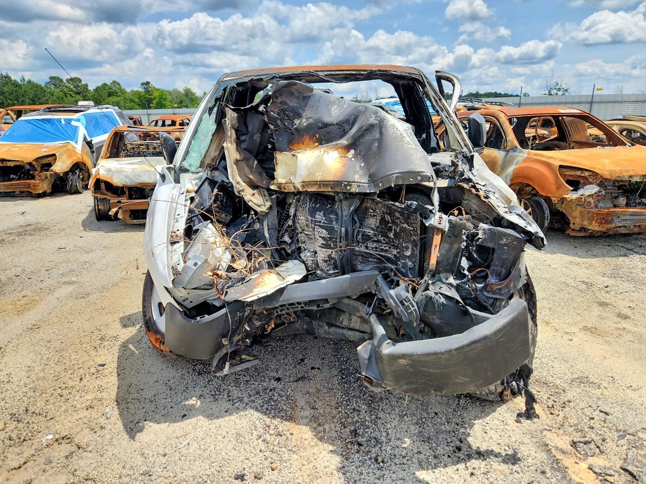 2007 Ford F150 Burn vin: 1FTRF12247NA59222