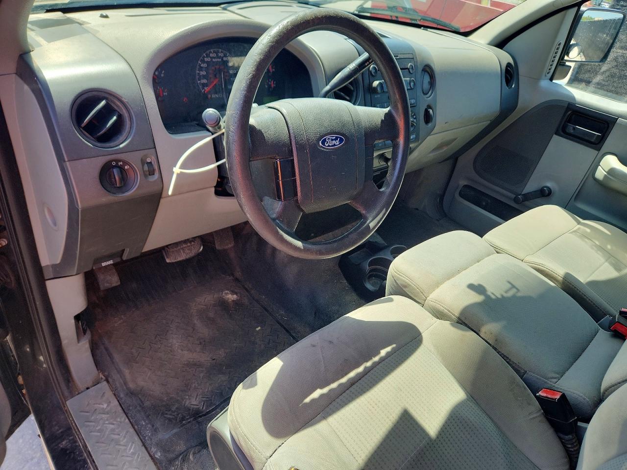 2007 Ford F150 Black vin: 1FTRF12247NA73492