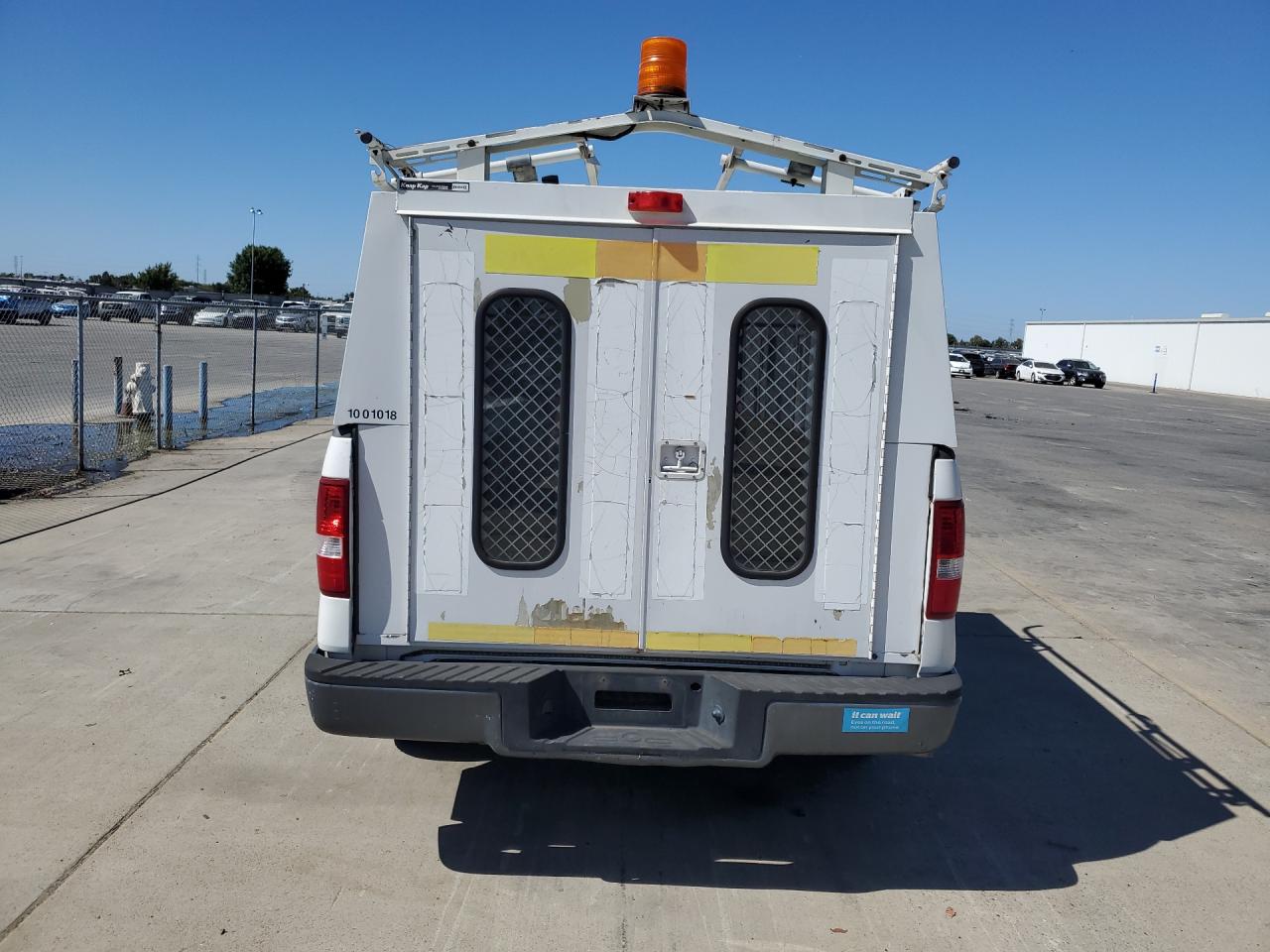 2008 Ford F150 White vin: 1FTRF12248KB87656 Damage: Rear Bumper, Chipped, 10 Or More