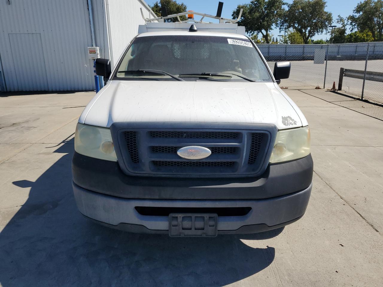 2008 Ford F150 White vin: 1FTRF12248KB87656 Damage: Left Head Lamp, Faded, Repair Required