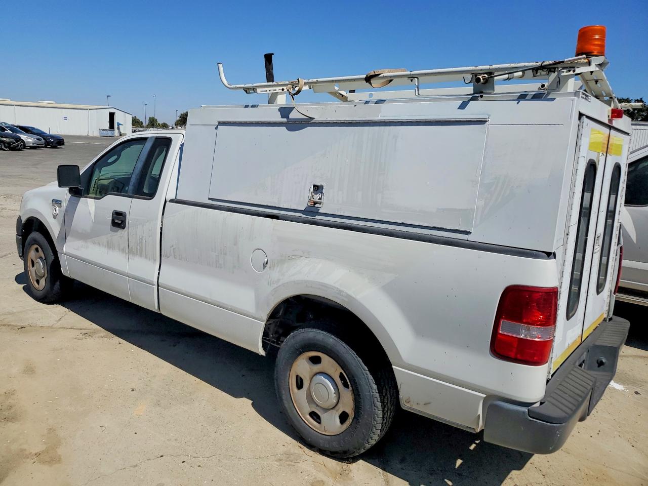 2008 Ford F150 White vin: 1FTRF12248KB87656