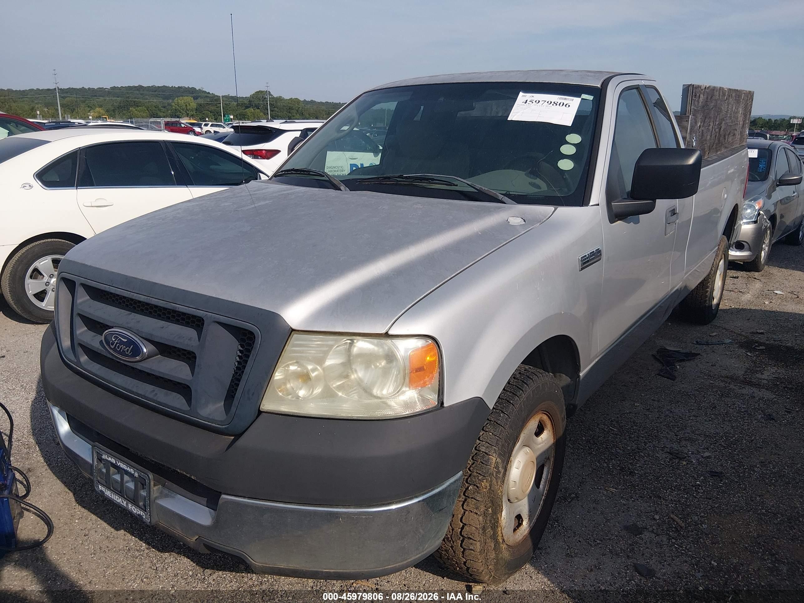 2005 Ford F-150 Stx/xl/xlt Silver vin: 1FTRF12255KF13072