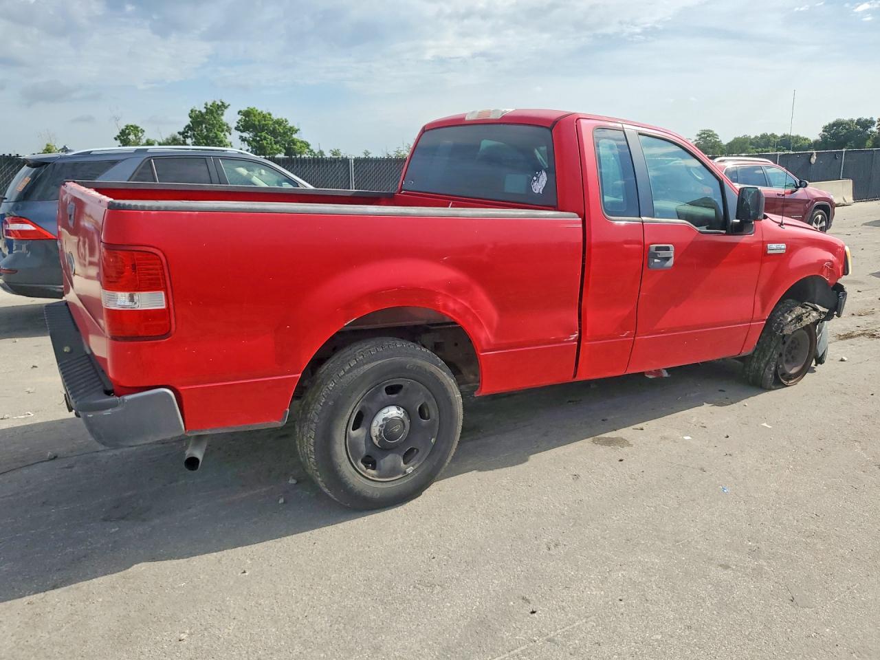 2005 Ford F150 Red vin: 1FTRF12255NB84114