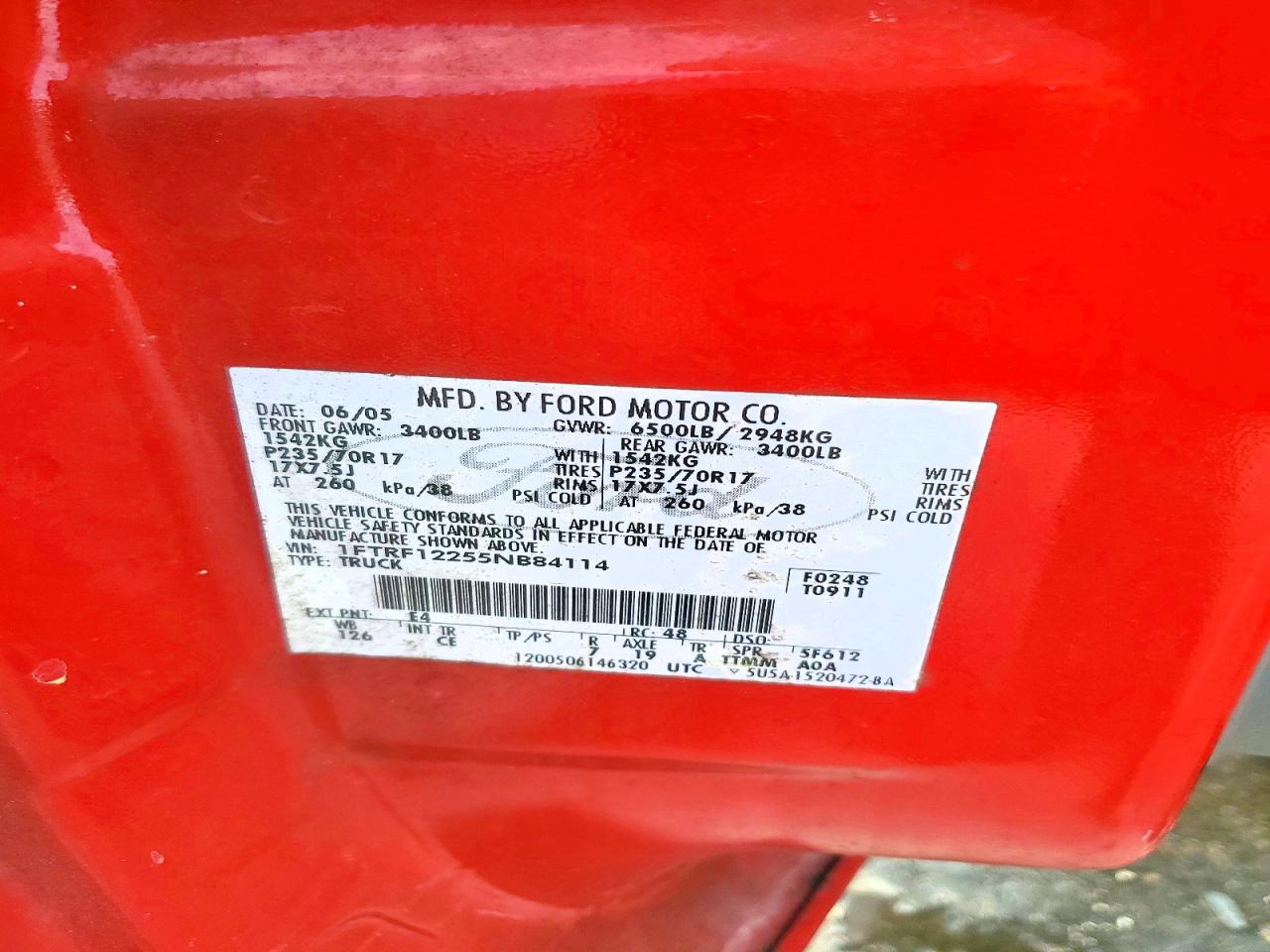 2005 Ford F150 Red vin: 1FTRF12255NB84114
