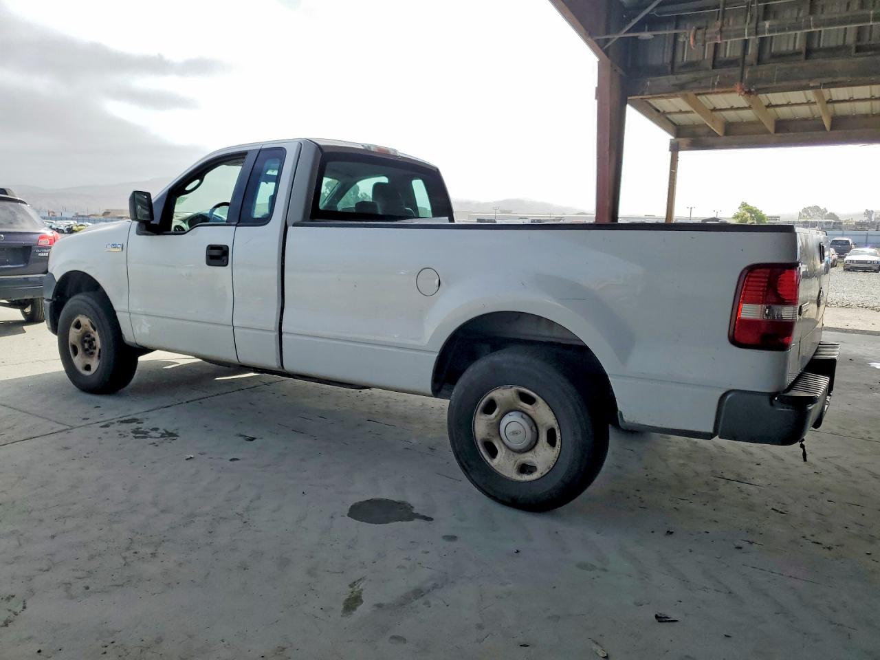 2007 Ford F150 White vin: 1FTRF12257KD13084